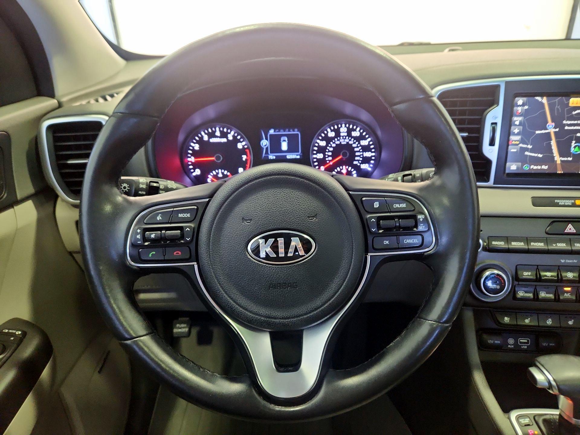 Thumbnail: 2017 Kia Sportage - 10