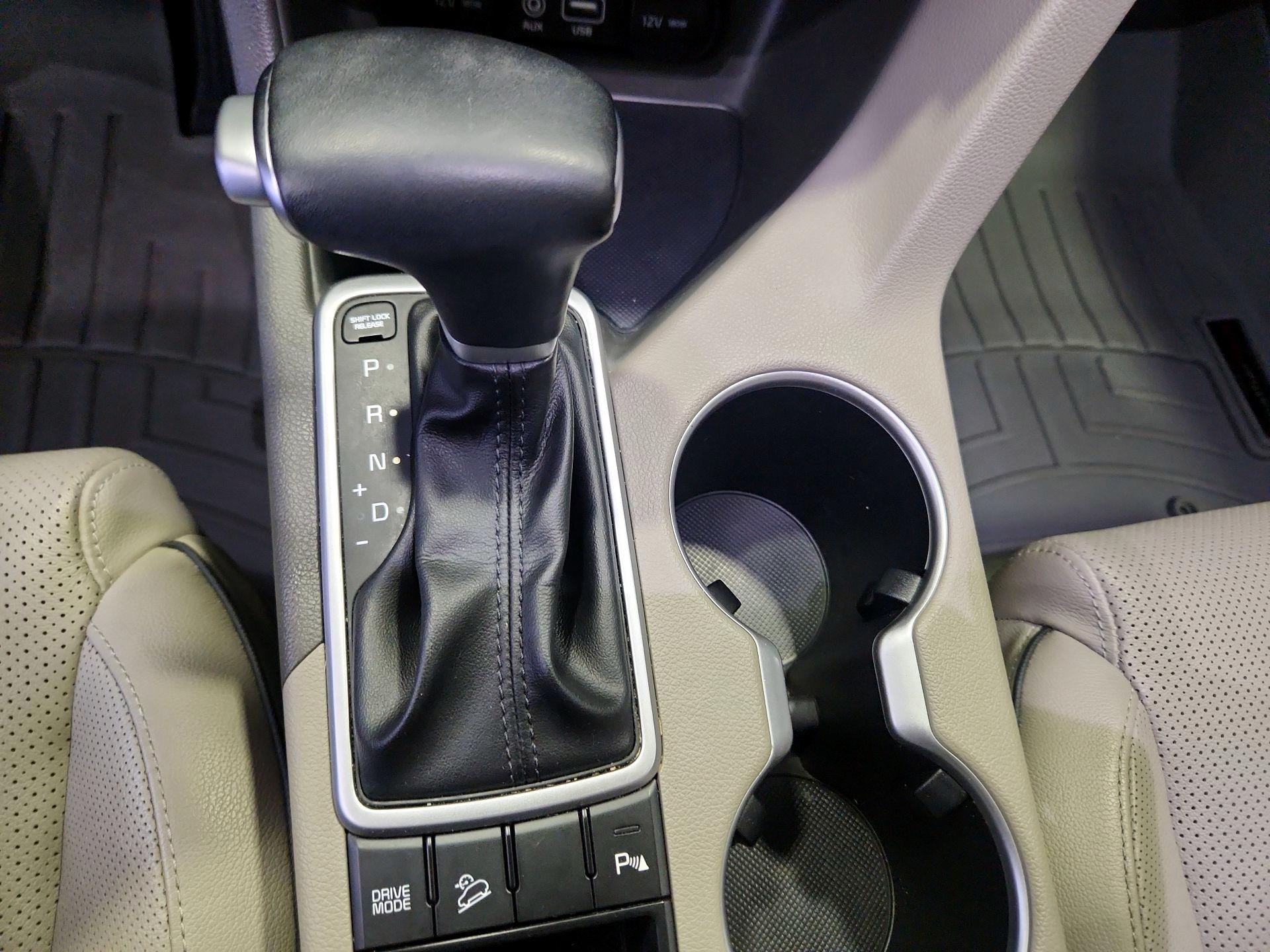 Thumbnail: 2017 Kia Sportage - 18