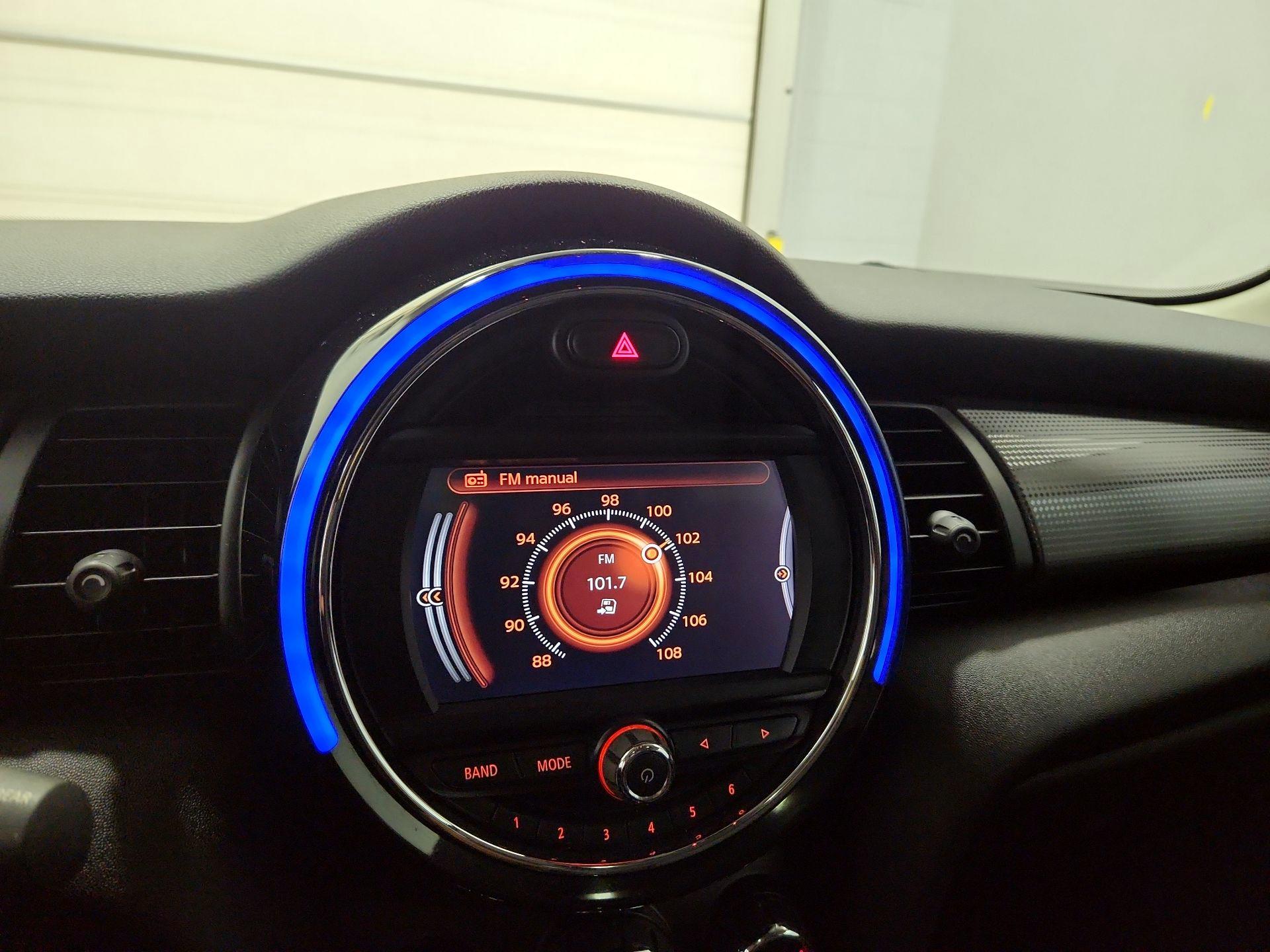 Thumbnail: 2018 MINI Cooper Hardtop - 15