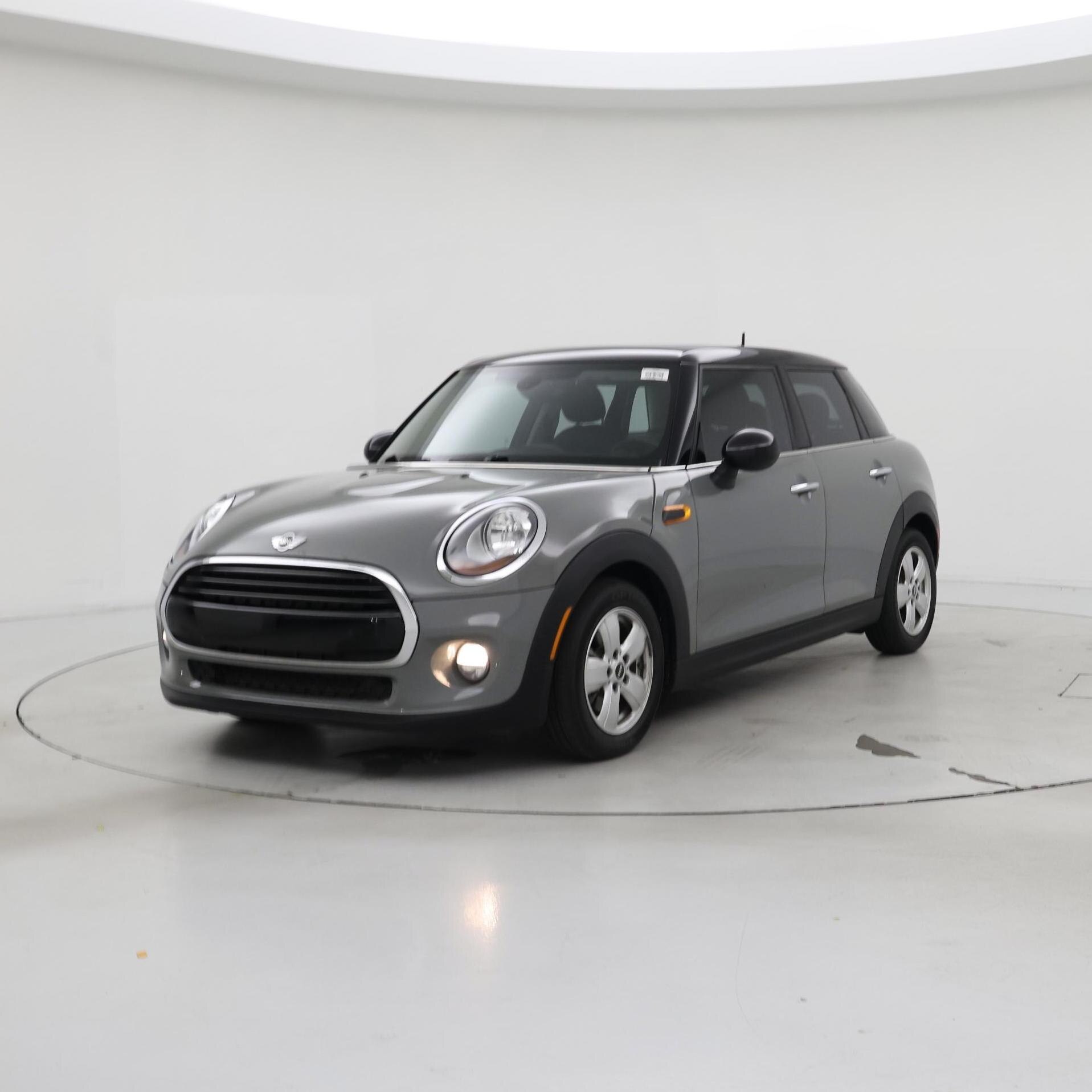 Thumbnail: 2018 MINI Cooper Hardtop - 4