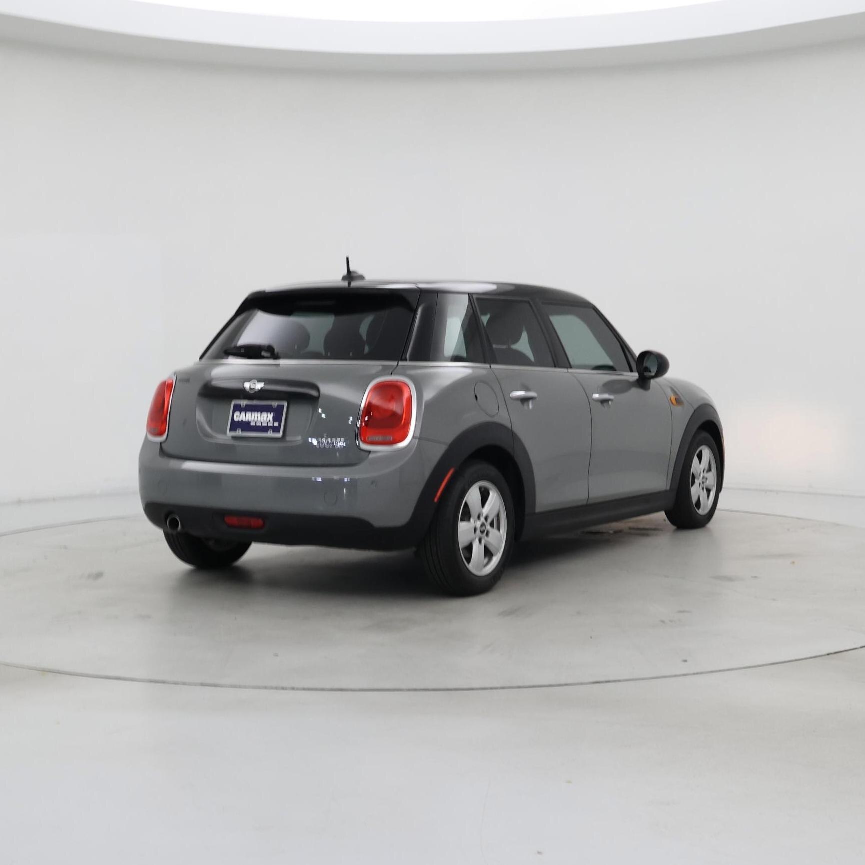Thumbnail: 2018 MINI Cooper Hardtop - 8