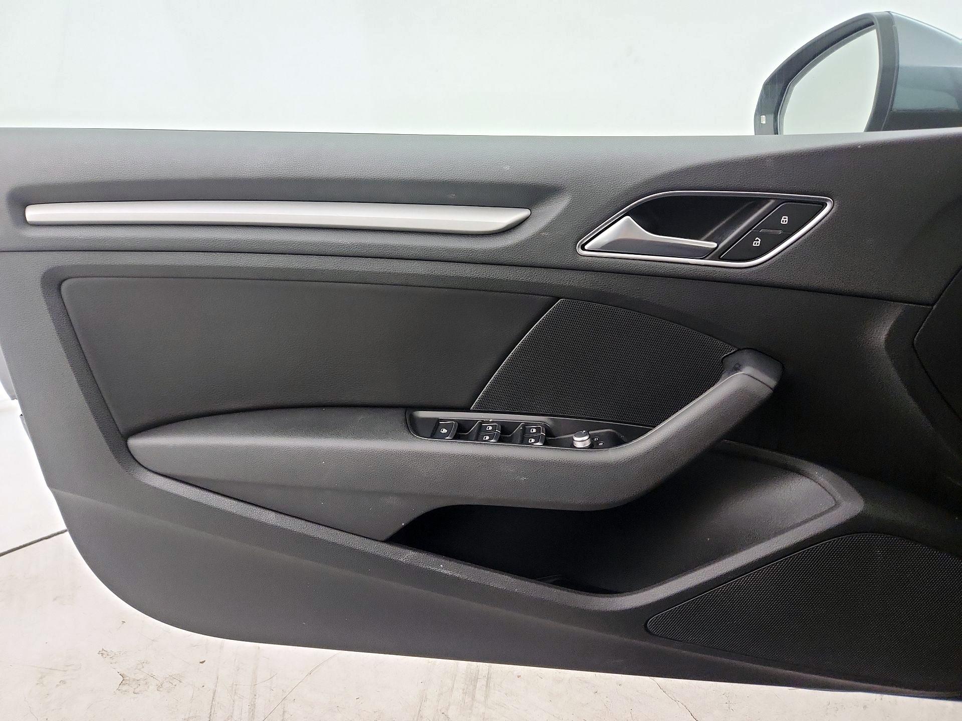 Thumbnail: 2016 Audi A3 - 10