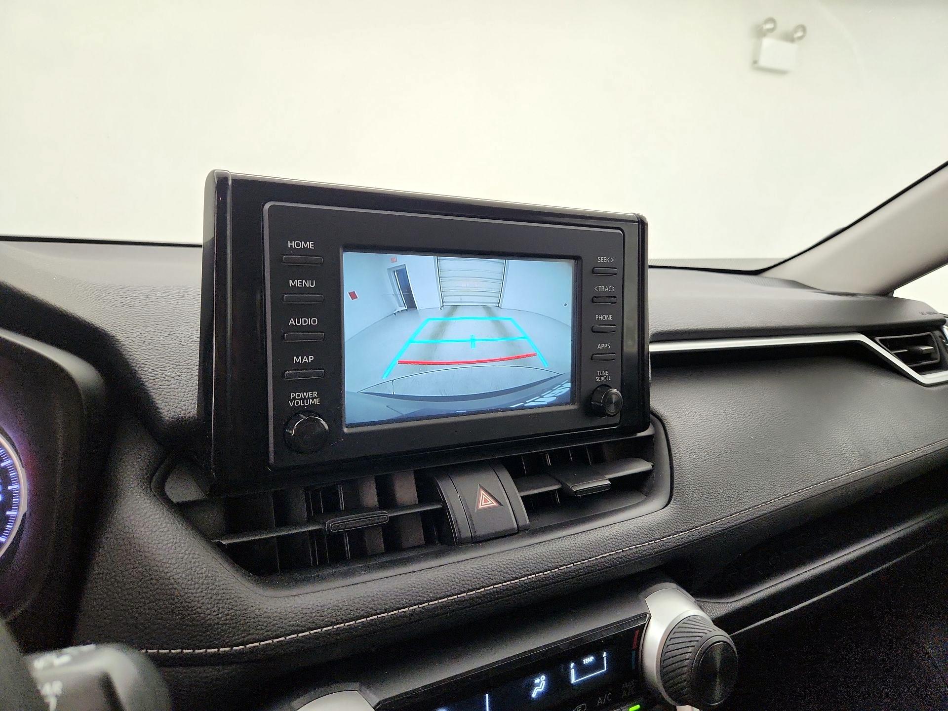 Thumbnail: 2019 Toyota RAV4 - 14