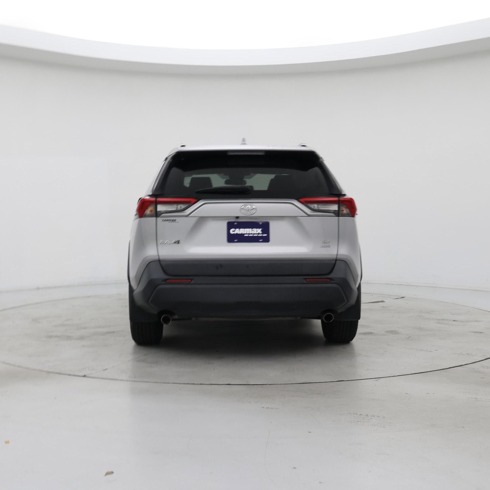 Thumbnail: 2019 Toyota RAV4 - 6