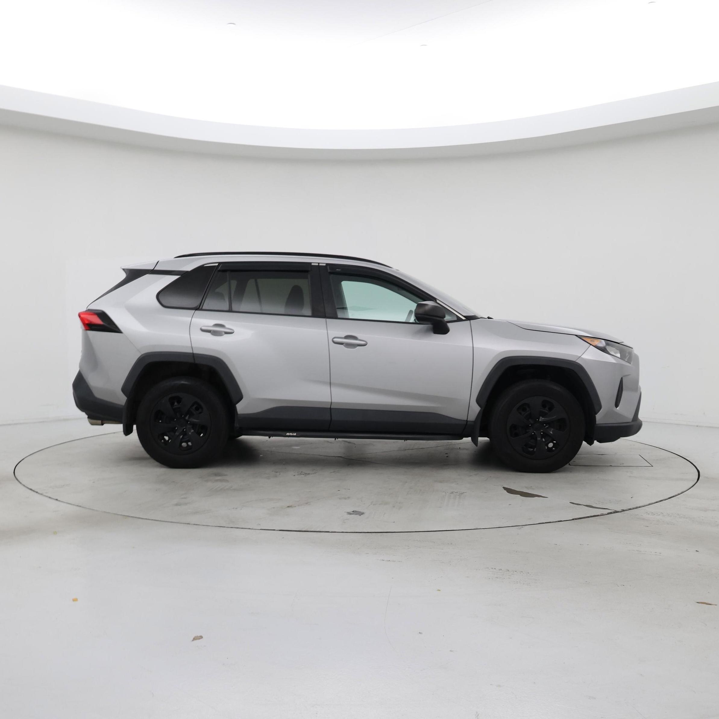 Thumbnail: 2019 Toyota RAV4 - 7