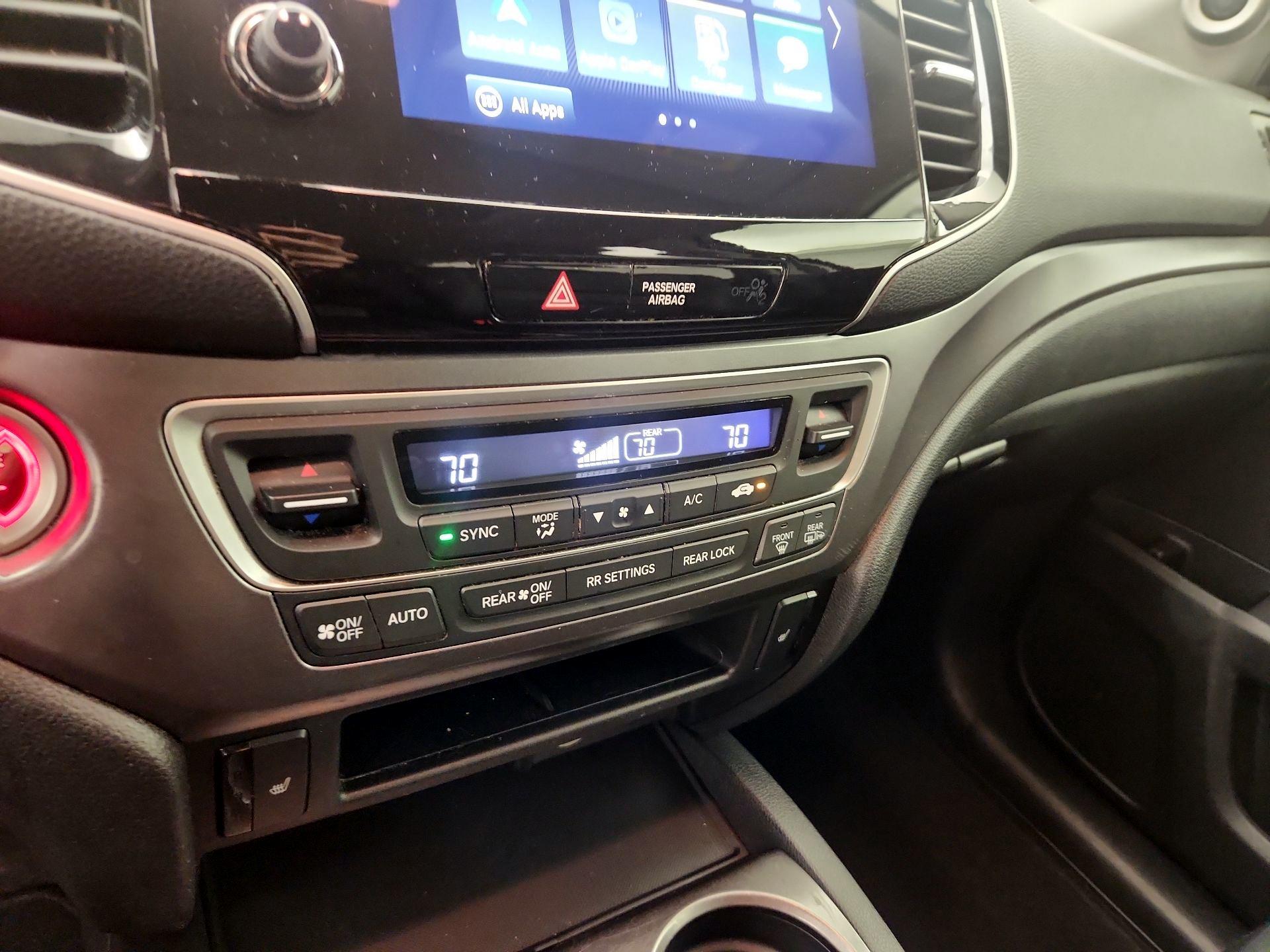 Thumbnail: 2020 Honda Pilot - 16