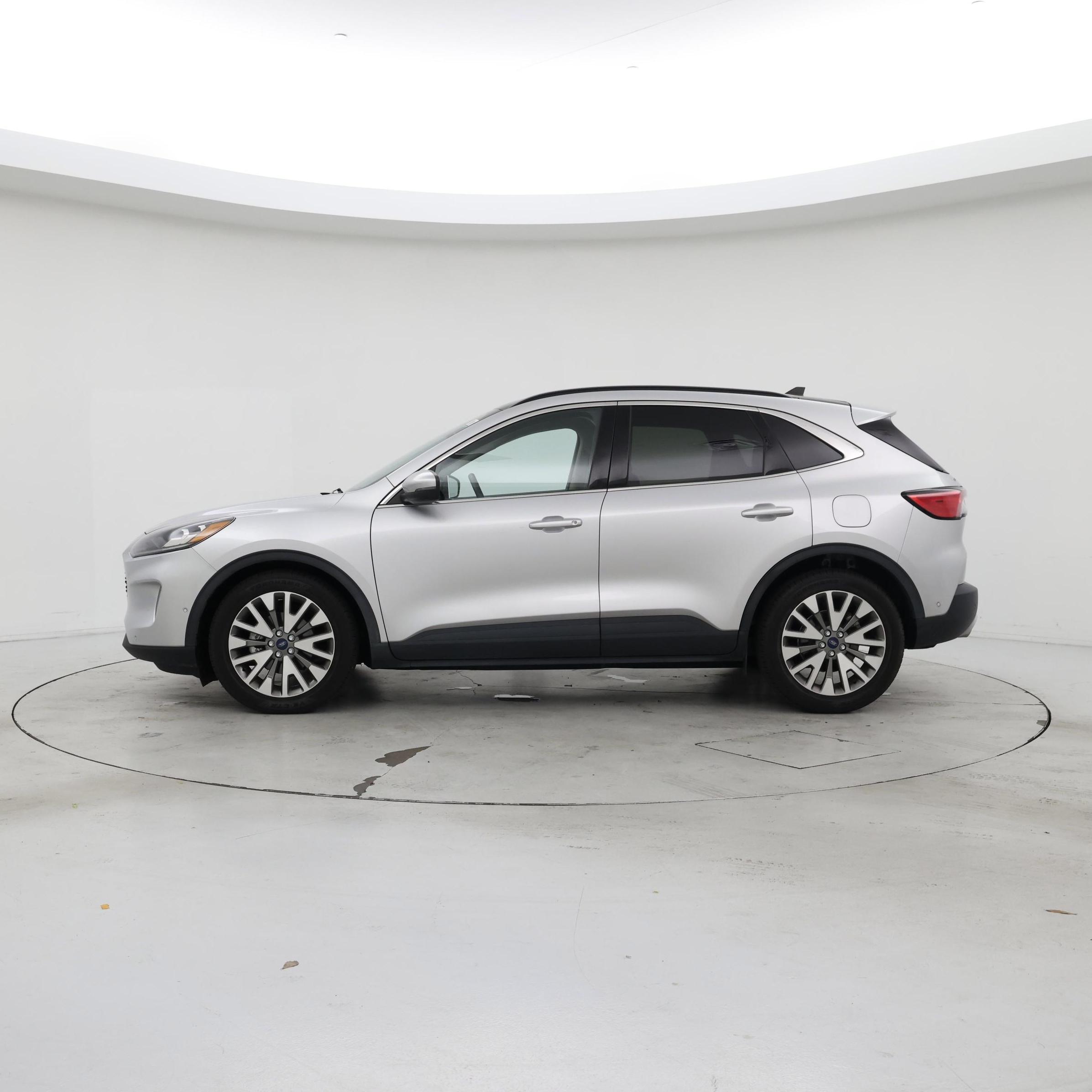 Thumbnail: 2020 Ford Escape - 3