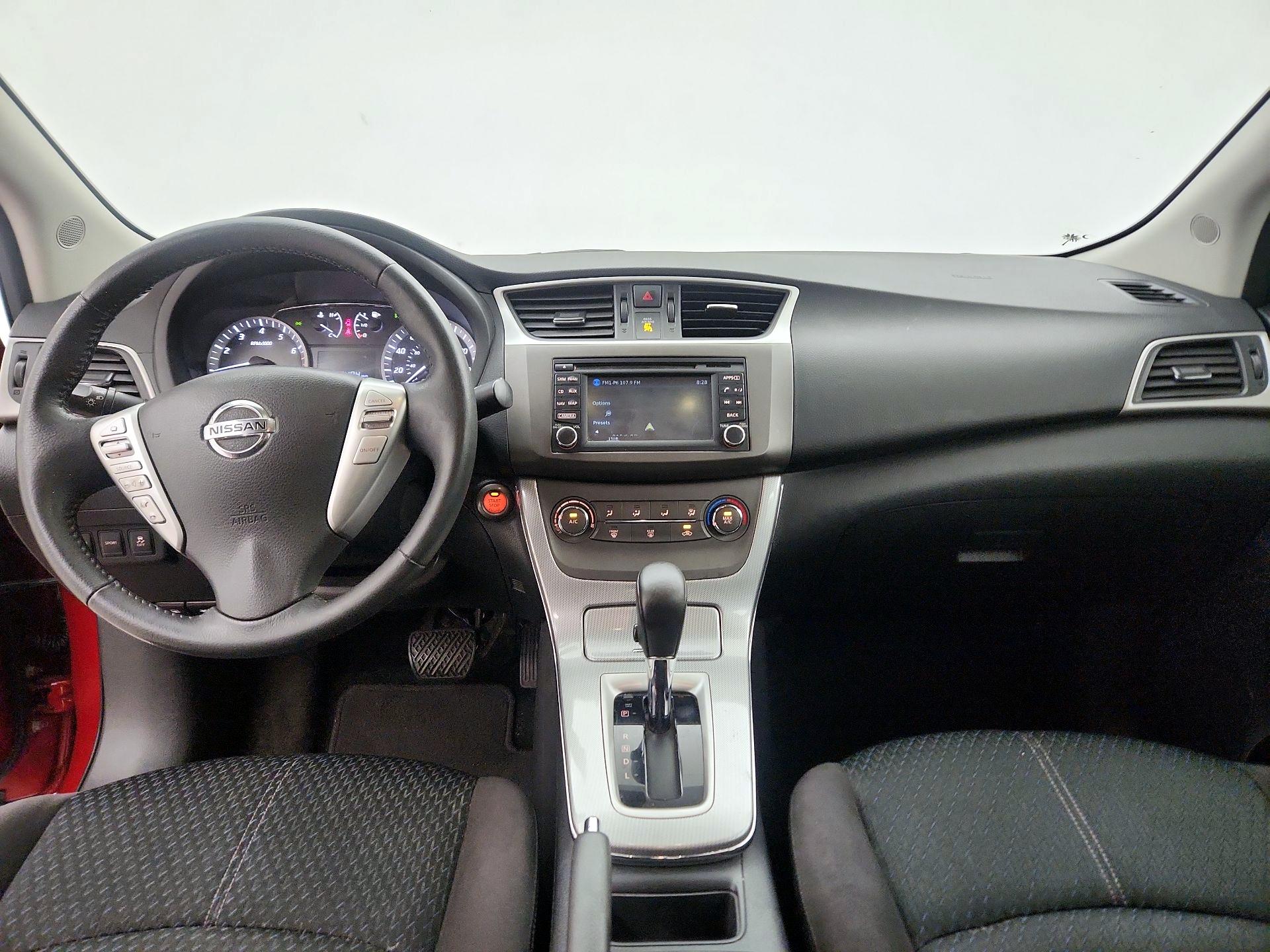 Thumbnail: 2014 Nissan Sentra - 9