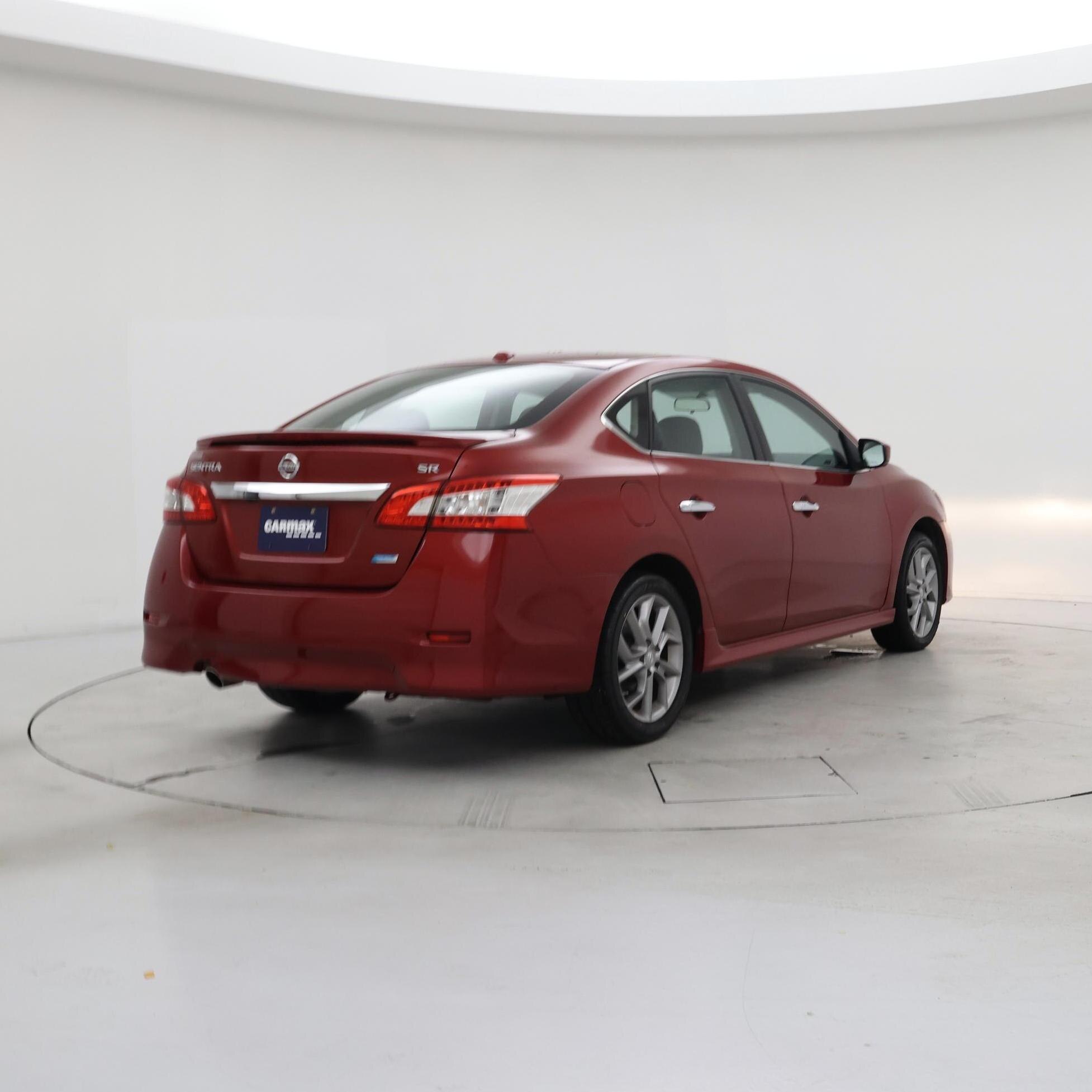 Thumbnail: 2014 Nissan Sentra - 8
