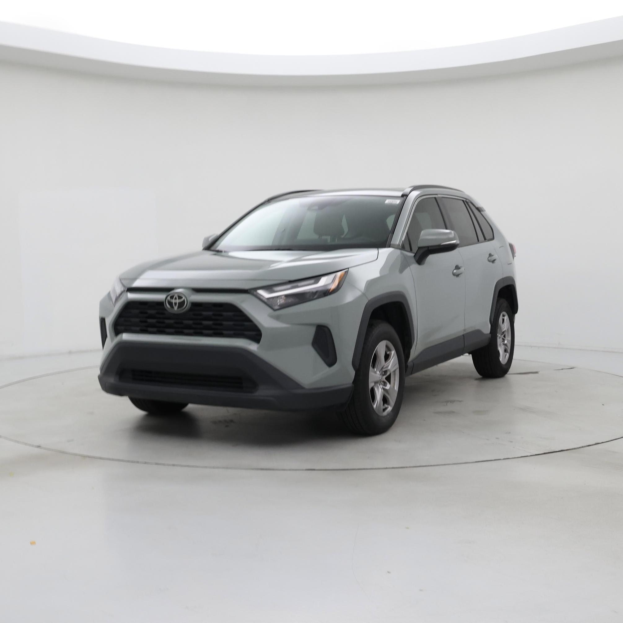 Thumbnail: 2022 Toyota RAV4 - 4