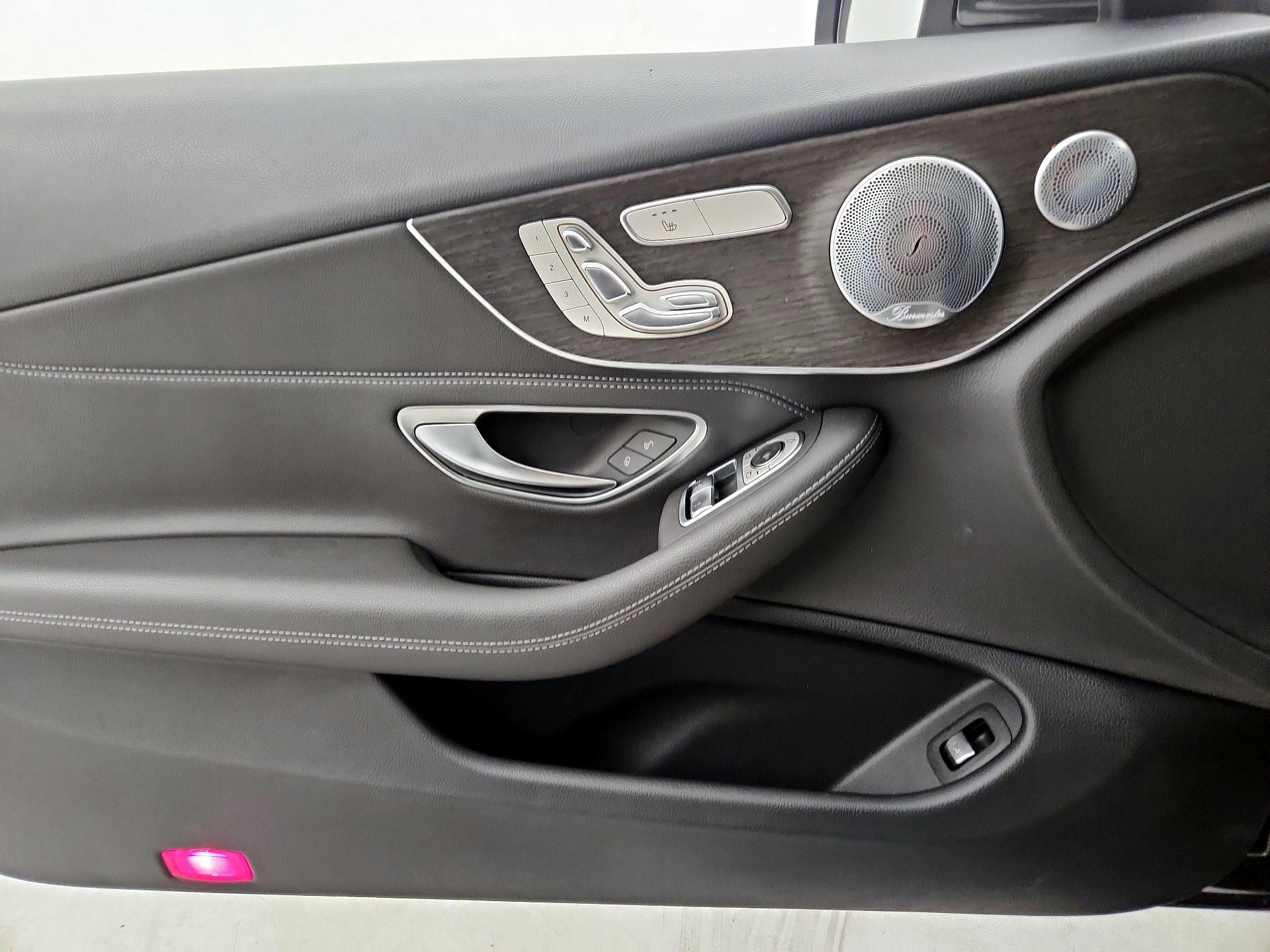Thumbnail: 2020 Mercedes-Benz C-Class - 12