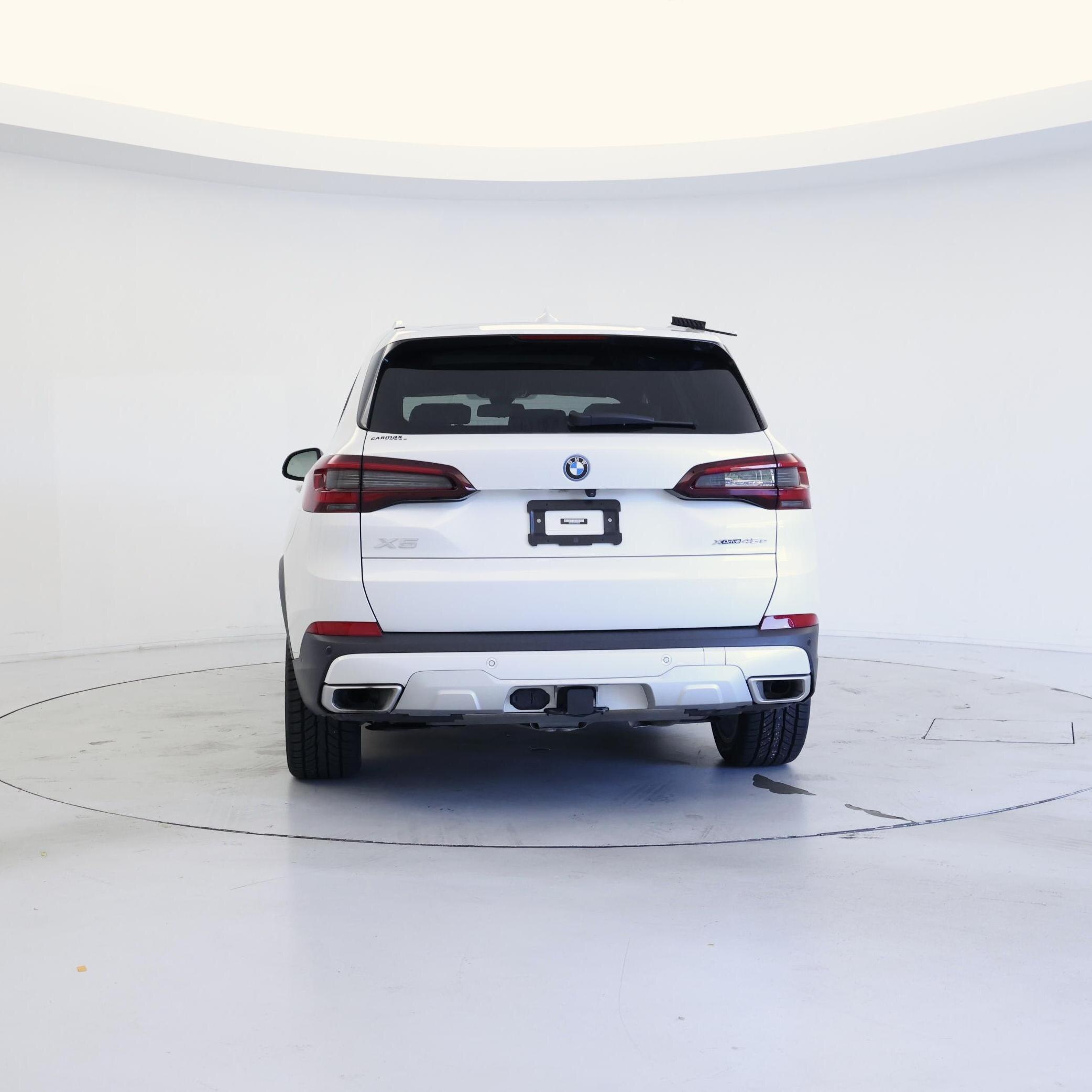 Thumbnail: 2023 BMW X5 - 6