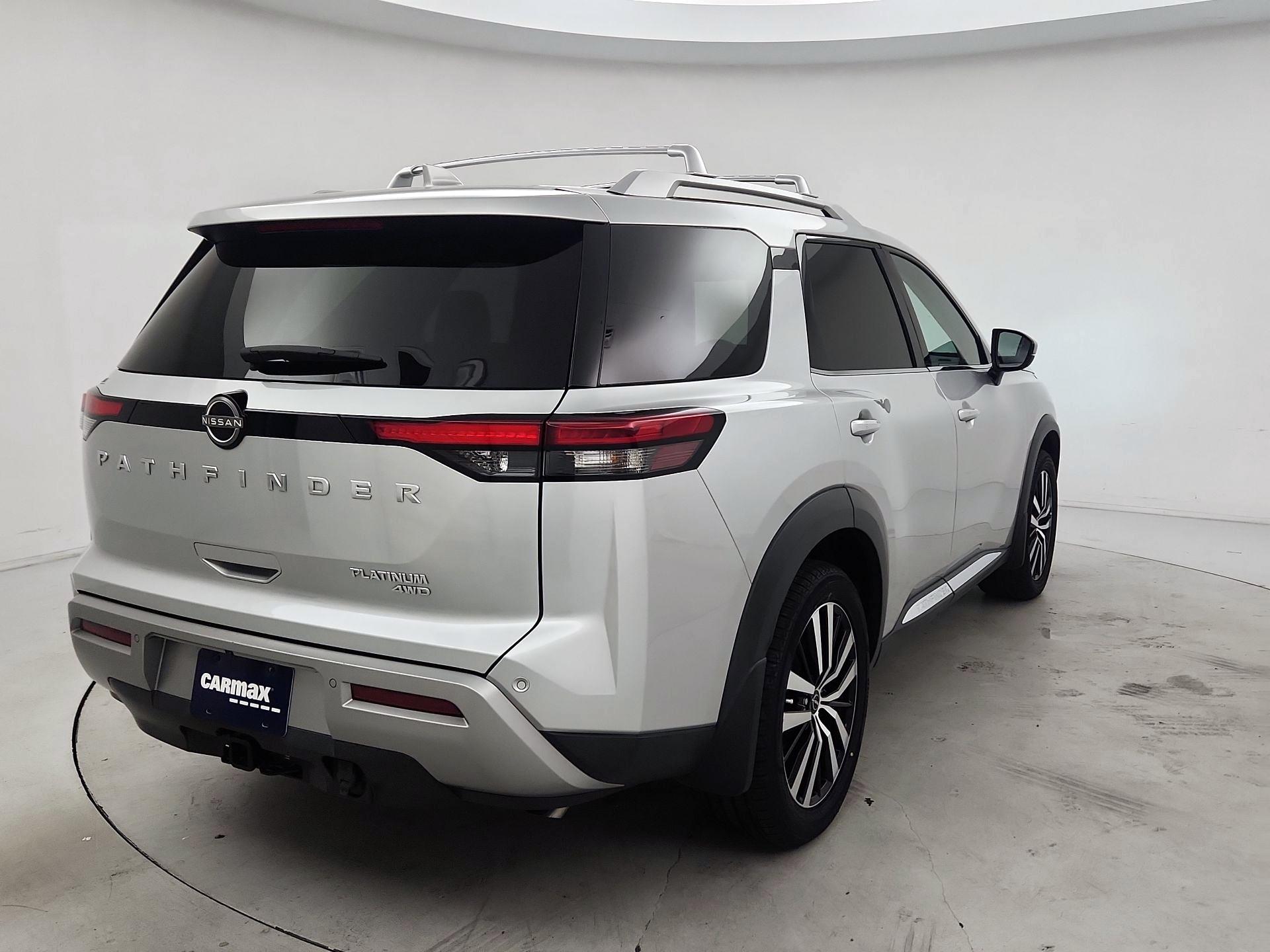 Thumbnail: 2023 Nissan Pathfinder - 5