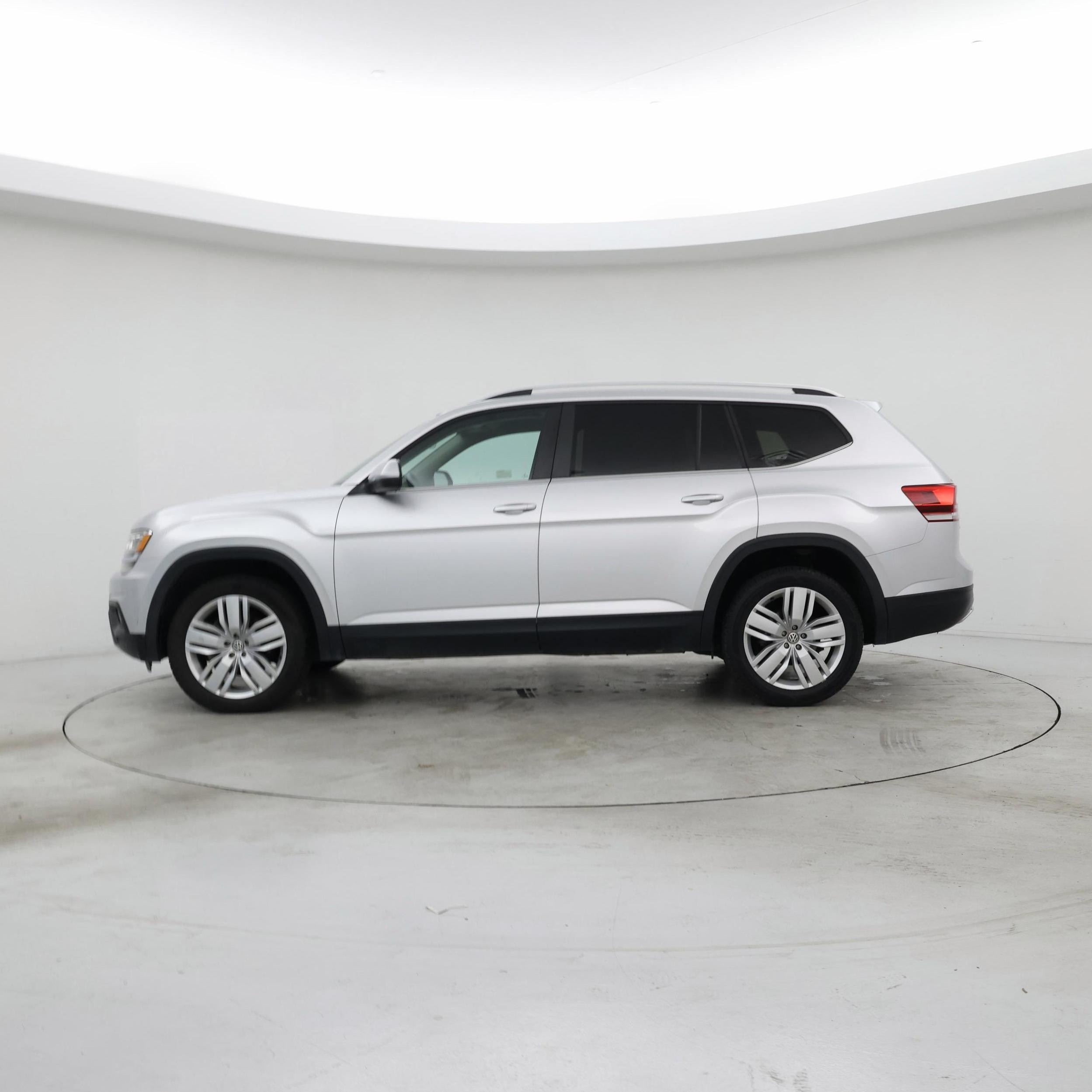 Thumbnail: 2019 Volkswagen Atlas - 3