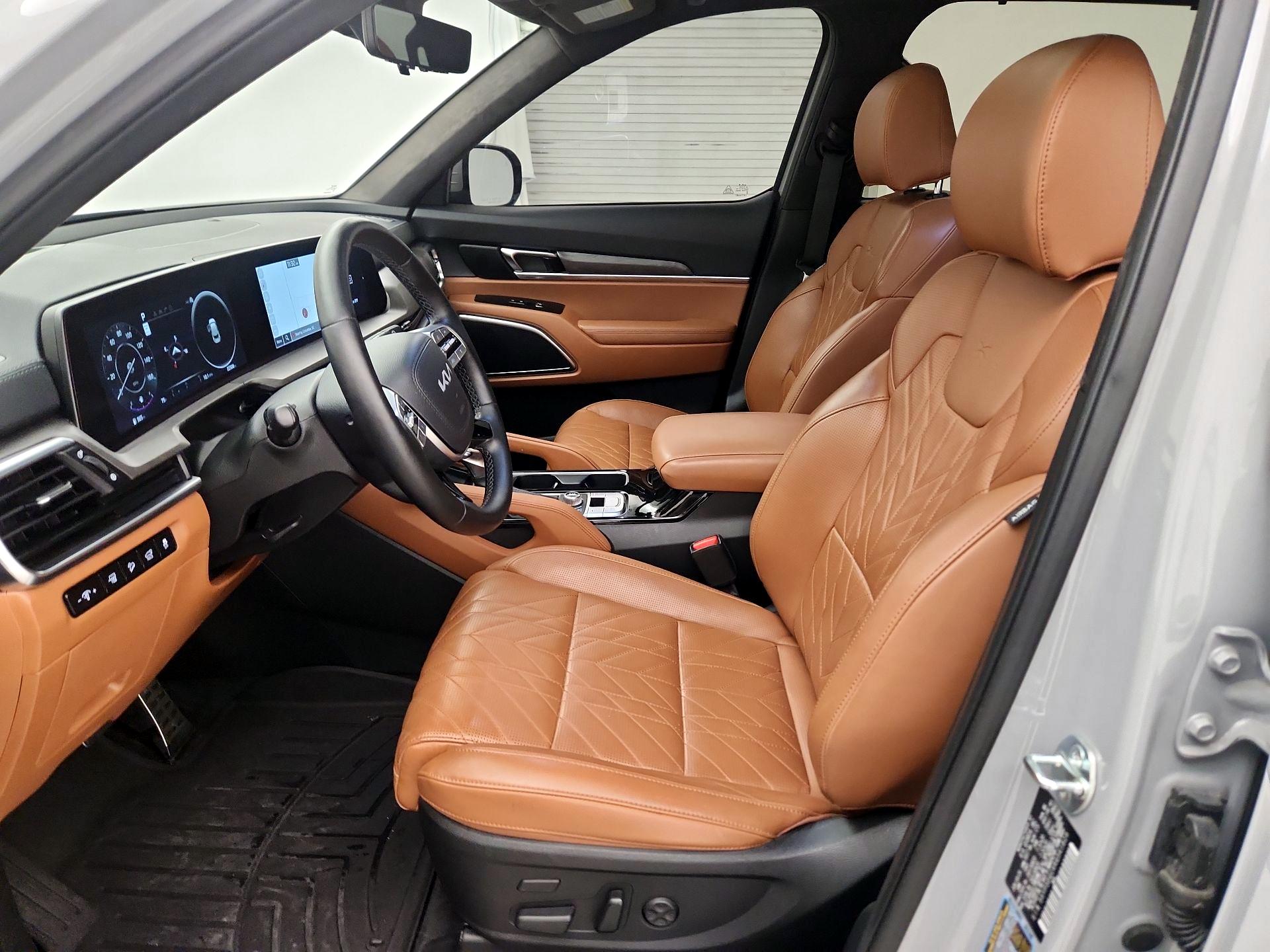 Thumbnail: 2024 Kia Telluride - 11