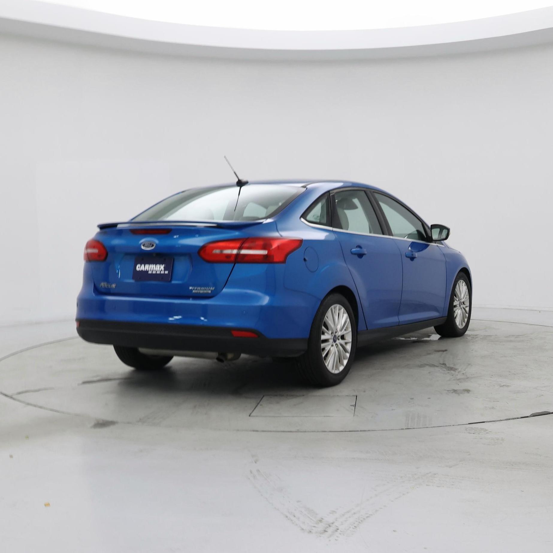 Thumbnail: 2016 Ford Focus - 8