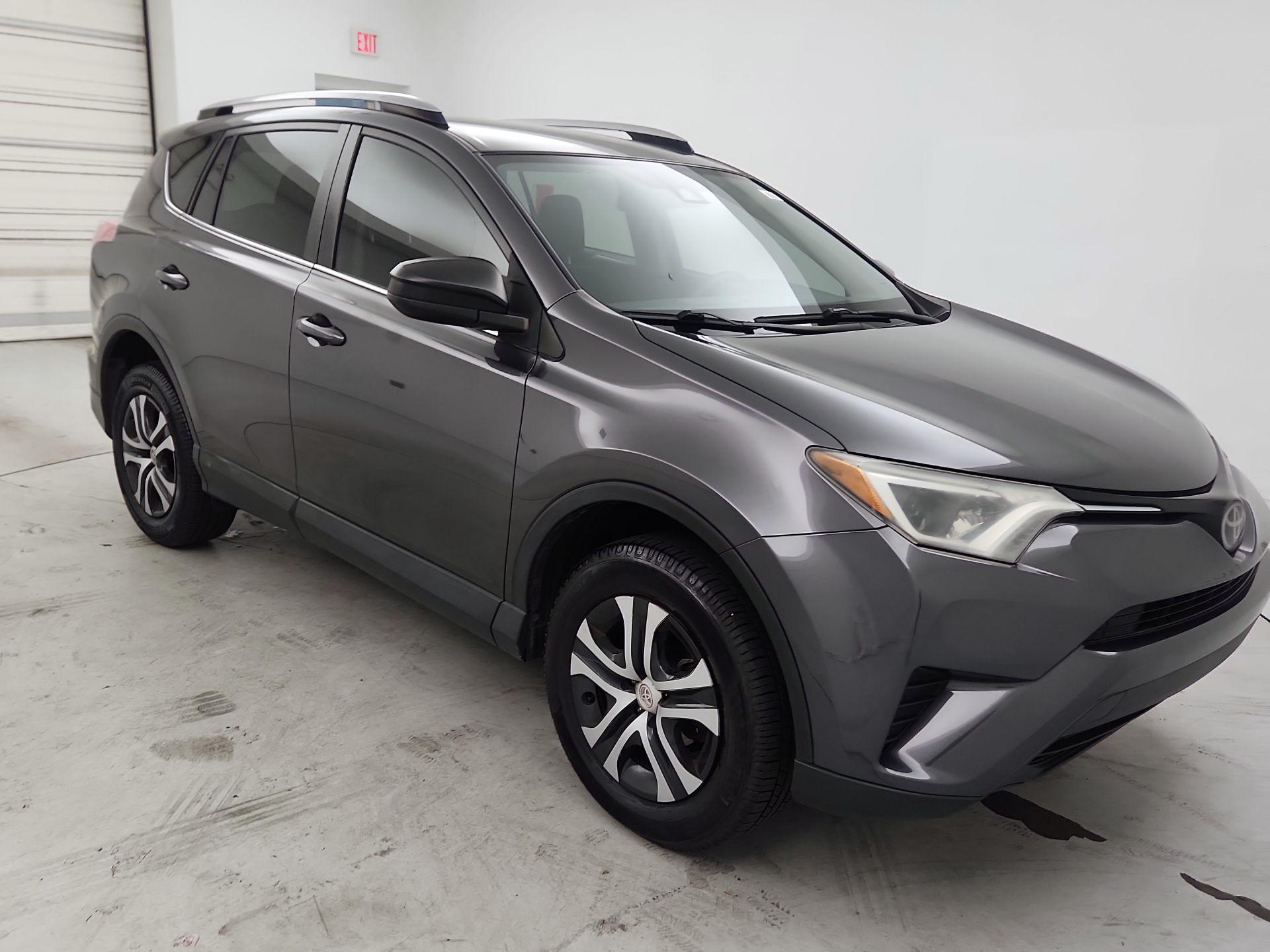Thumbnail: 2017 Toyota RAV4 - 1