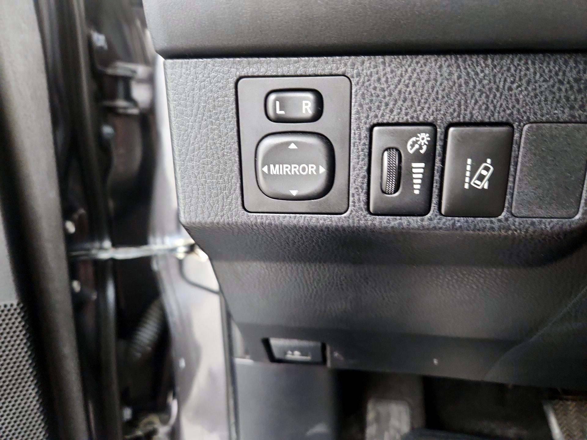 Thumbnail: 2017 Toyota RAV4 - 11