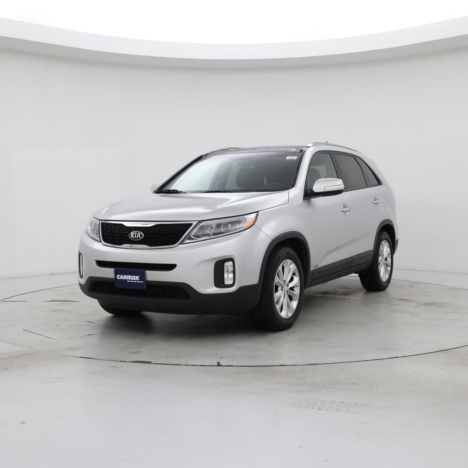 Thumbnail: 2015 Kia Sorento - 4