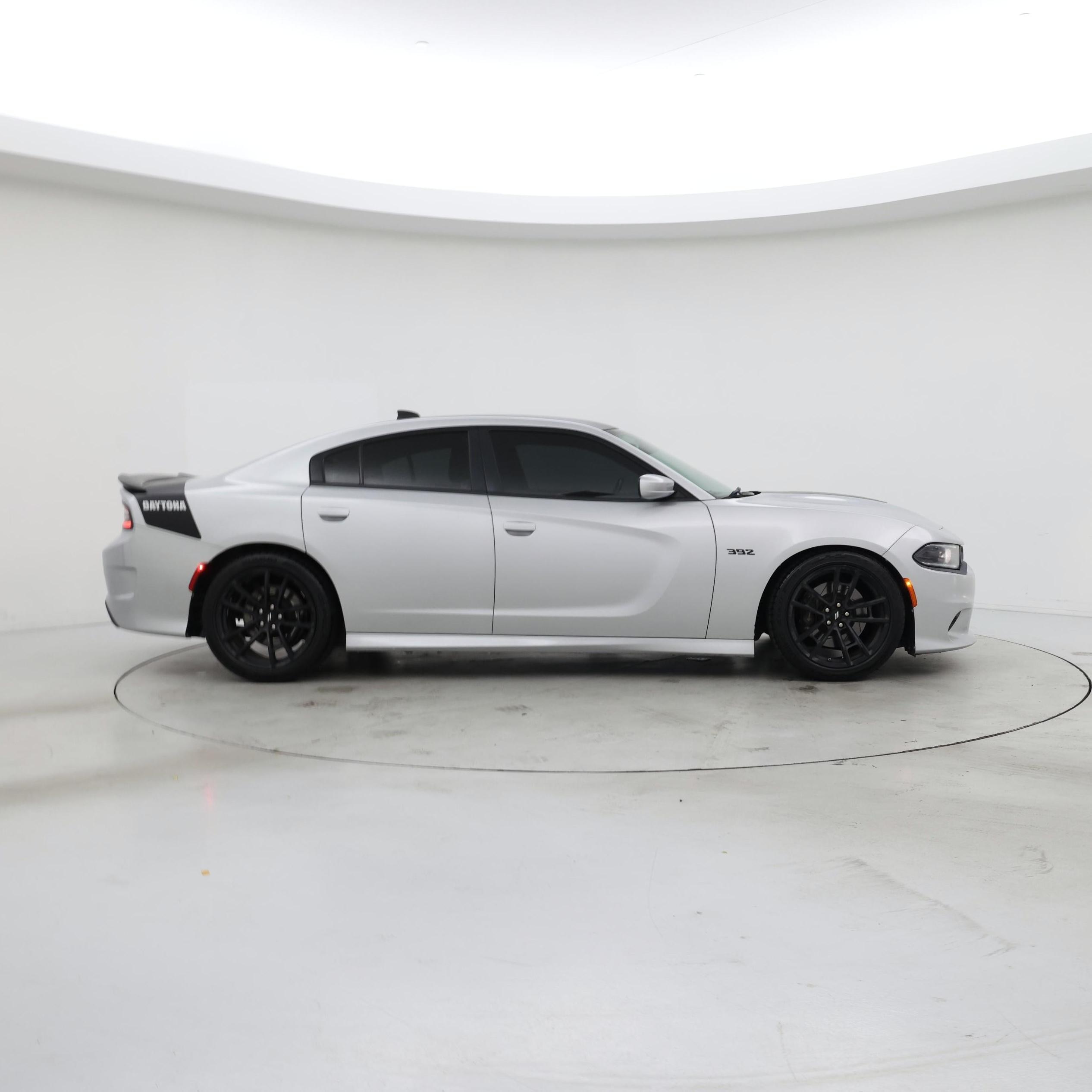 Thumbnail: 2020 Dodge Charger - 7