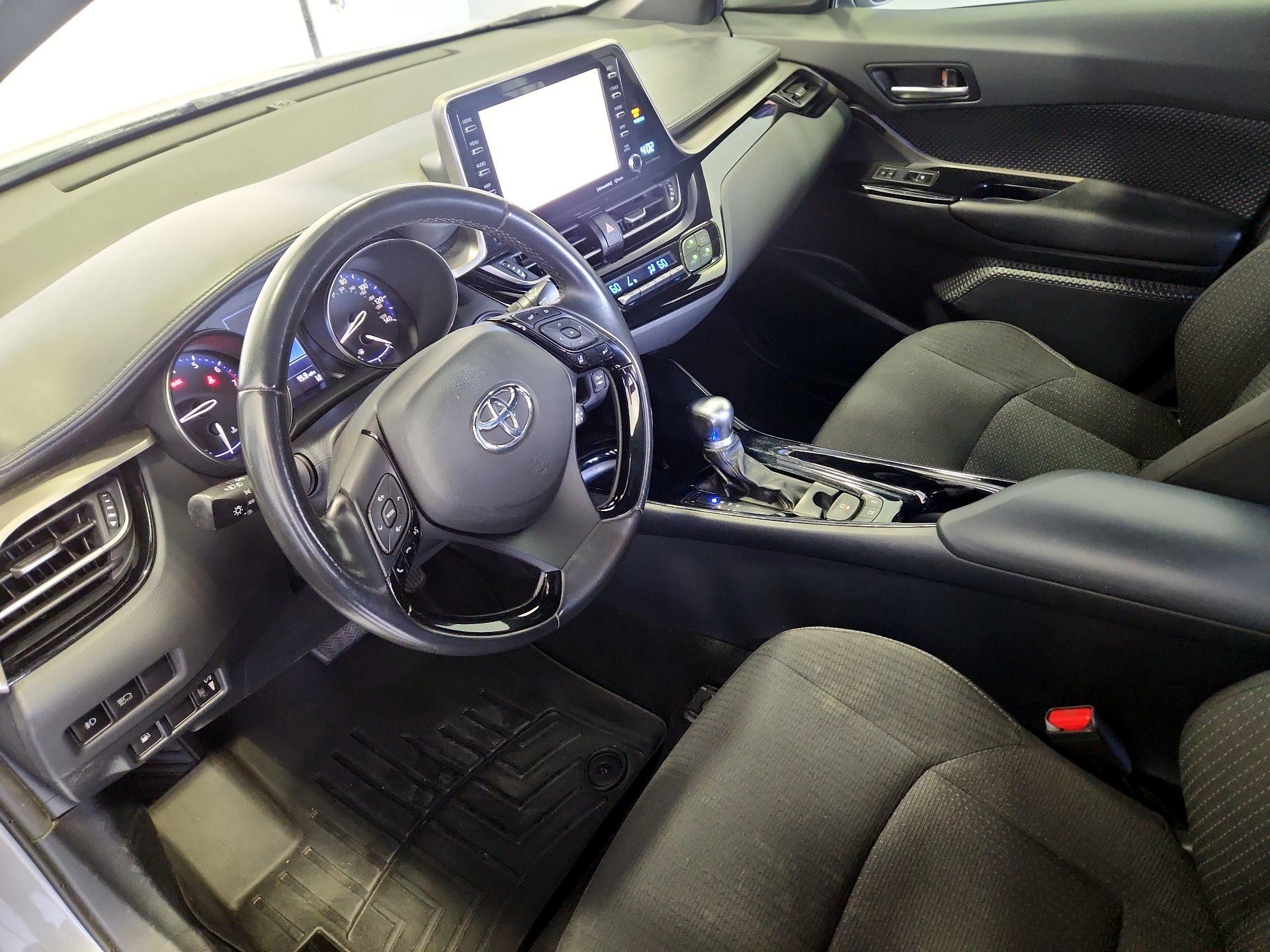 Thumbnail: 2019 Toyota C-HR - 11
