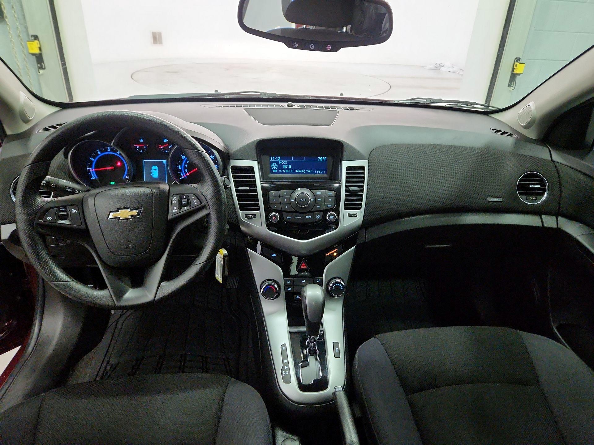 Thumbnail: 2015 Chevrolet Cruze - 9
