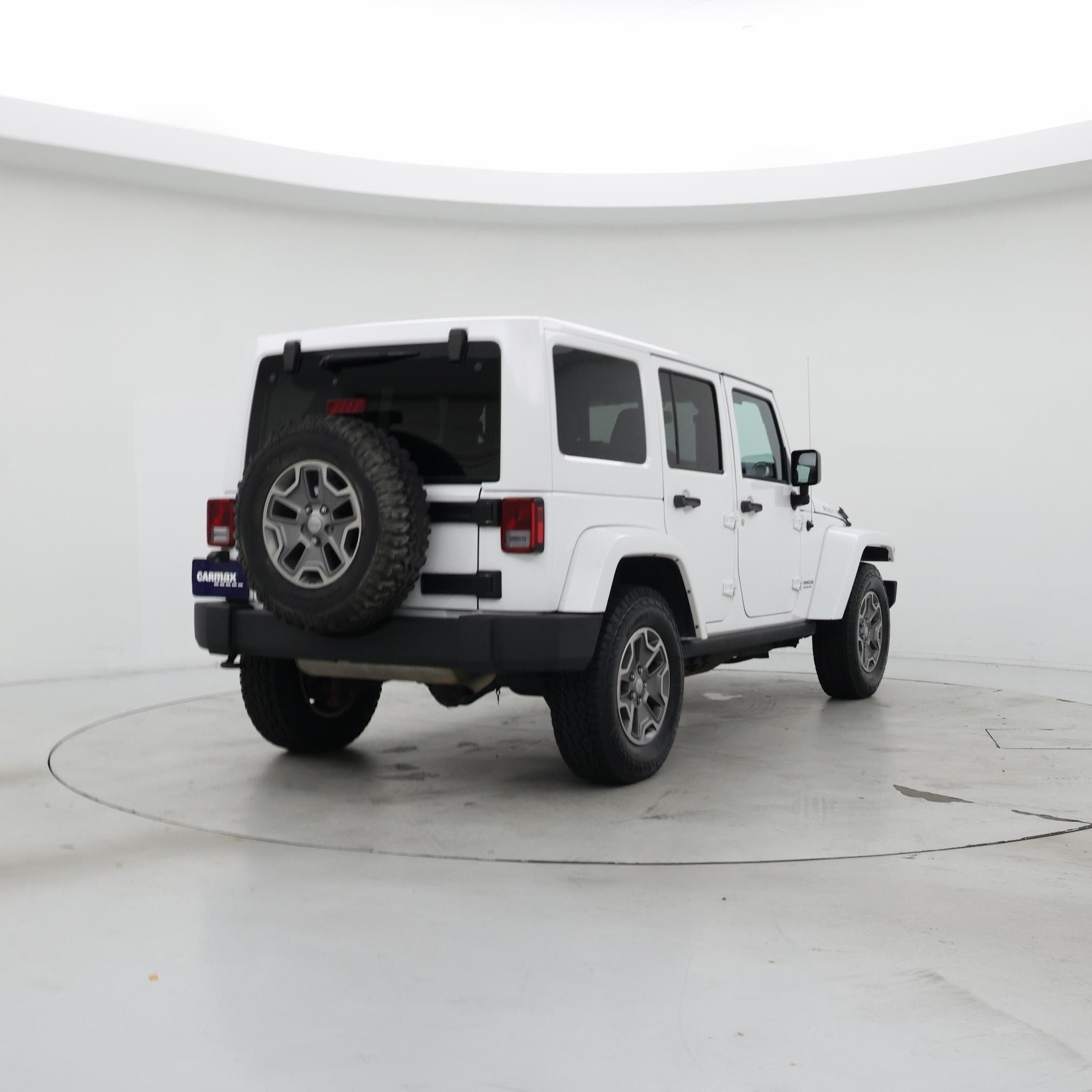 Thumbnail: 2016 Jeep Wrangler - 8