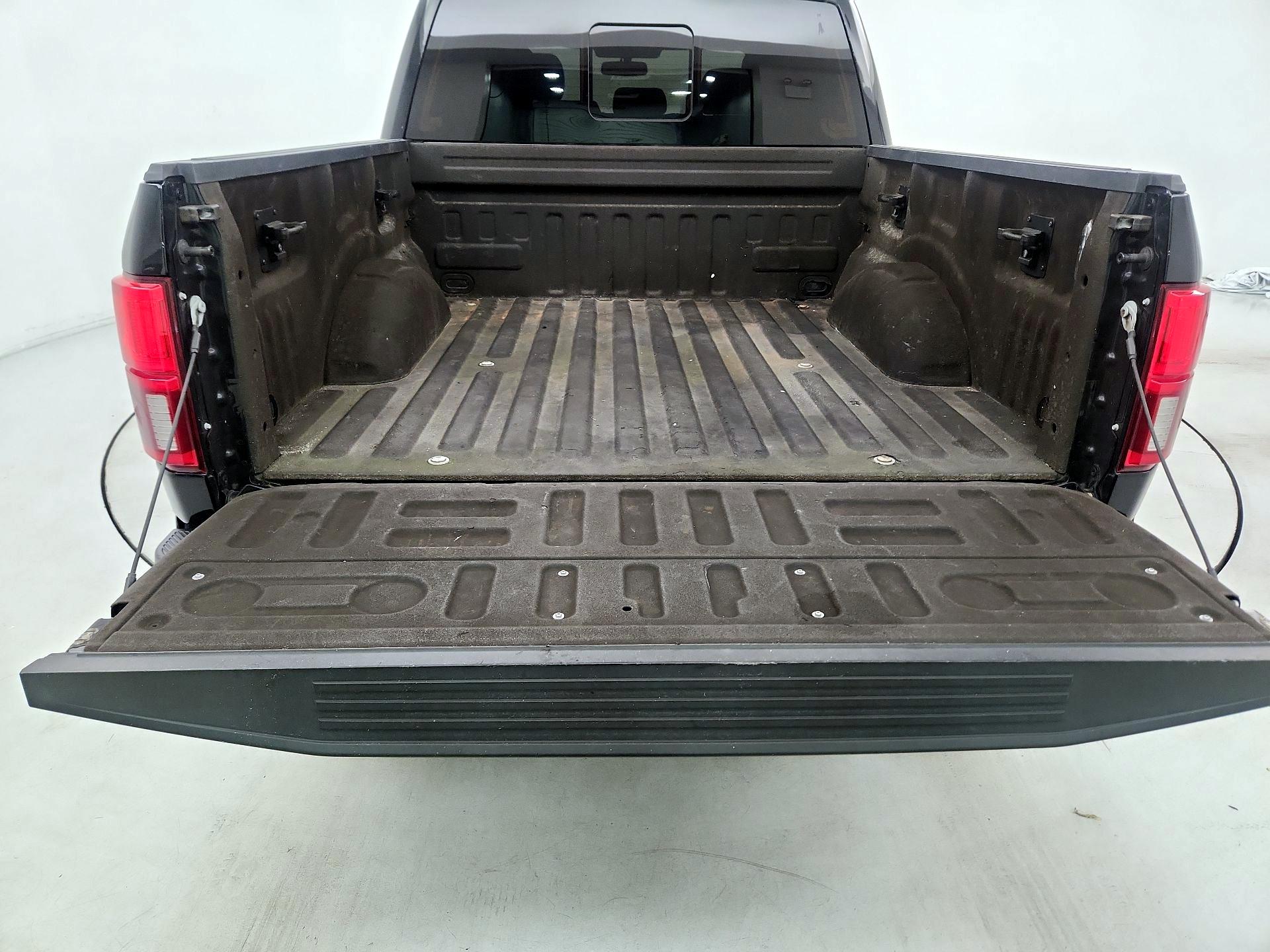 Thumbnail: 2018 Ford F-150 - 20