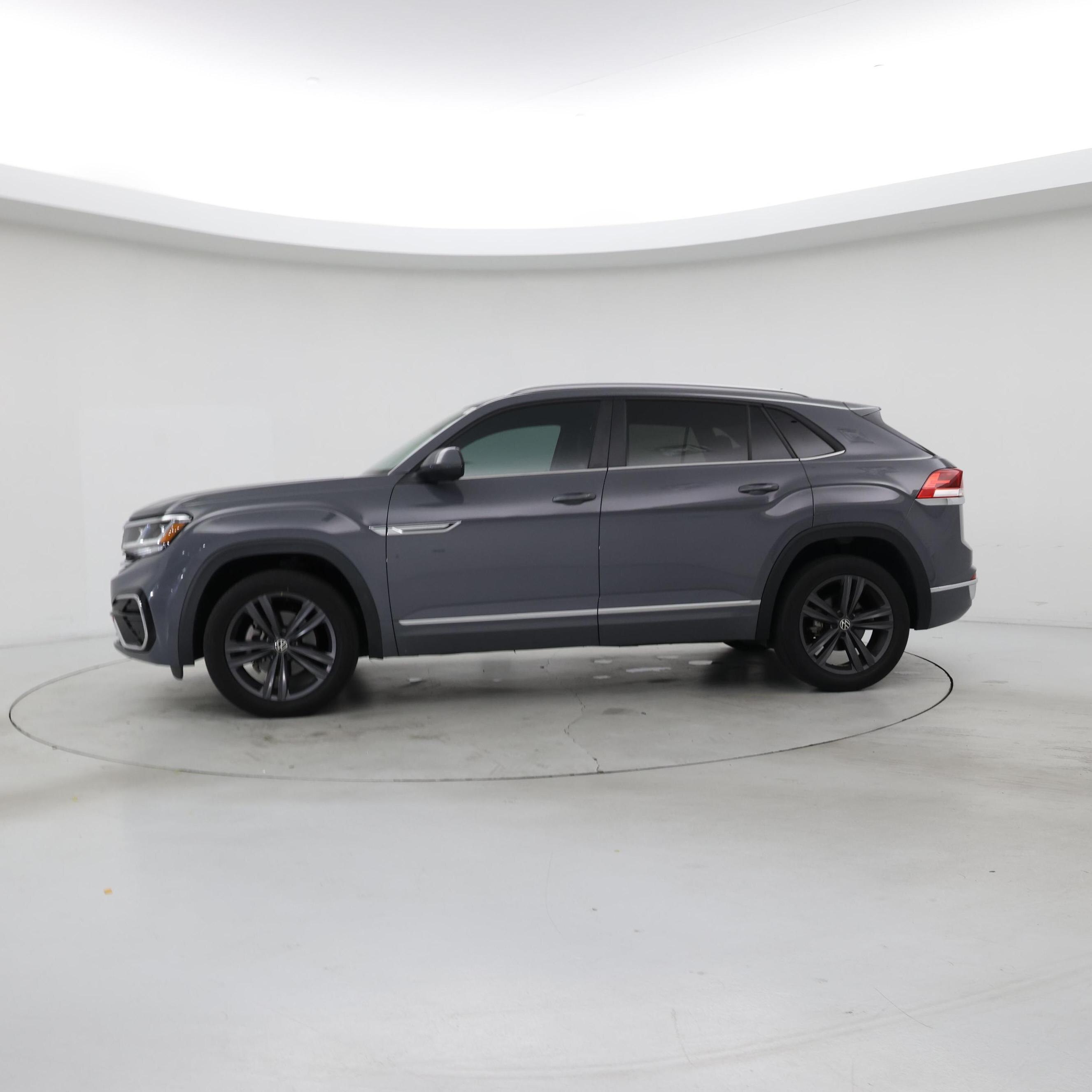Thumbnail: 2021 Volkswagen Atlas - 3