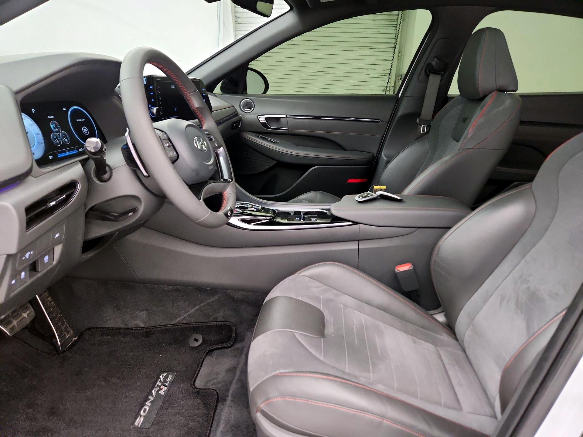 Thumbnail: 2023 Hyundai Sonata - 9