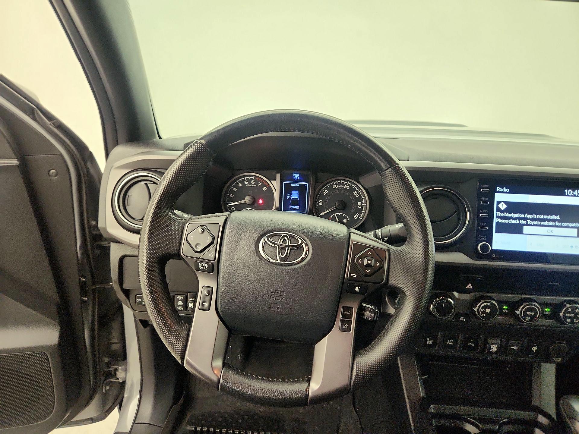 Thumbnail: 2020 Toyota Tacoma - 10
