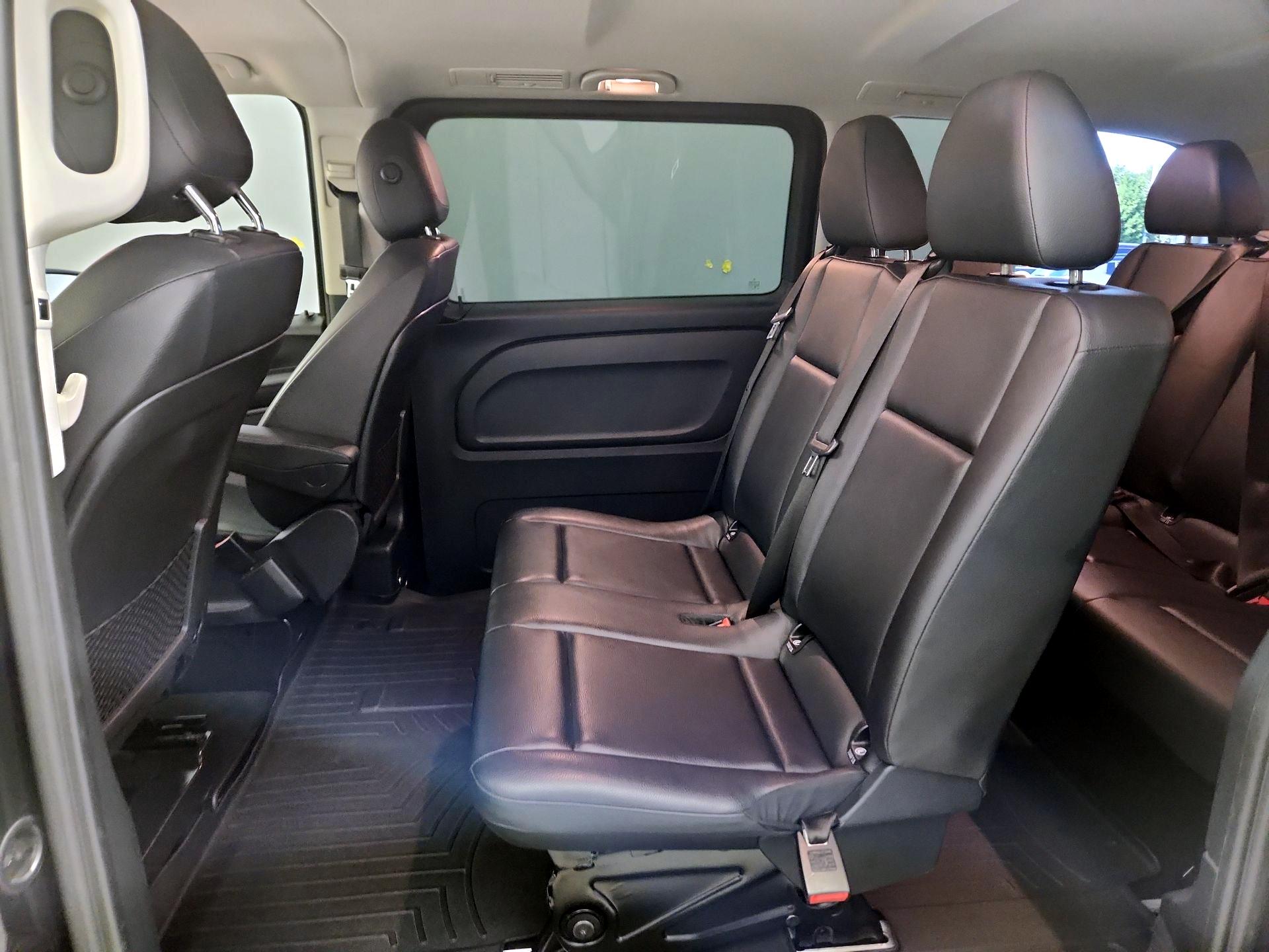 Thumbnail: 2018 Mercedes-Benz Metris - 19