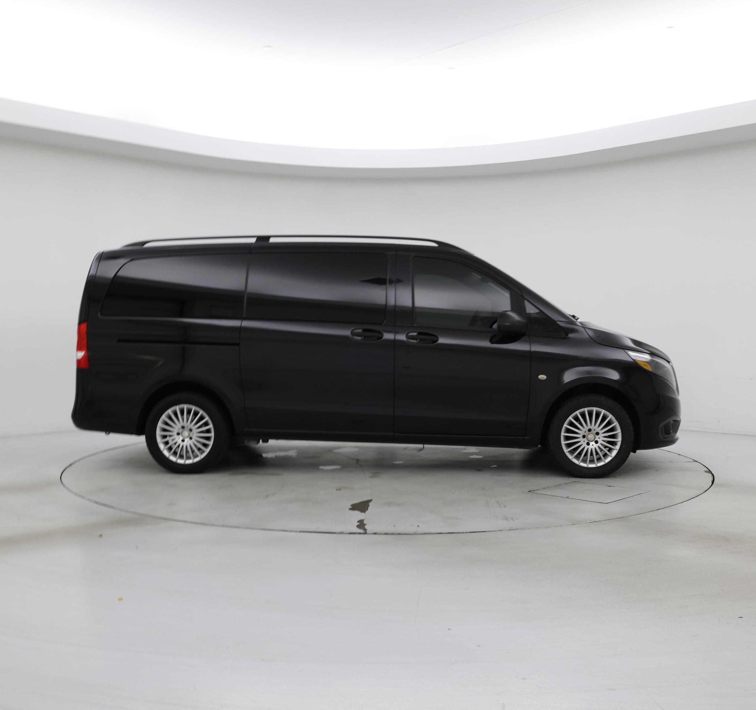 Thumbnail: 2018 Mercedes-Benz Metris - 7