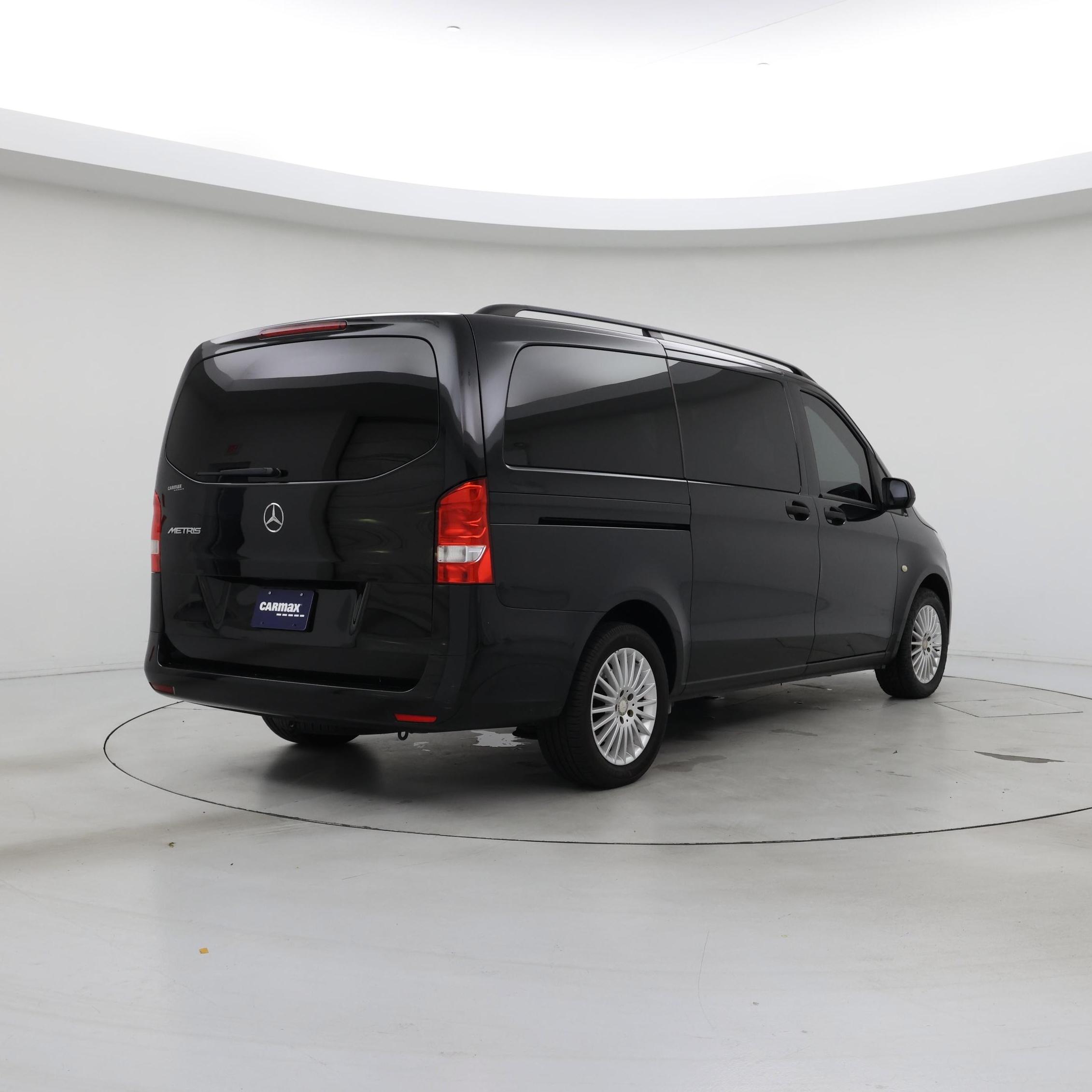 Thumbnail: 2018 Mercedes-Benz Metris - 8