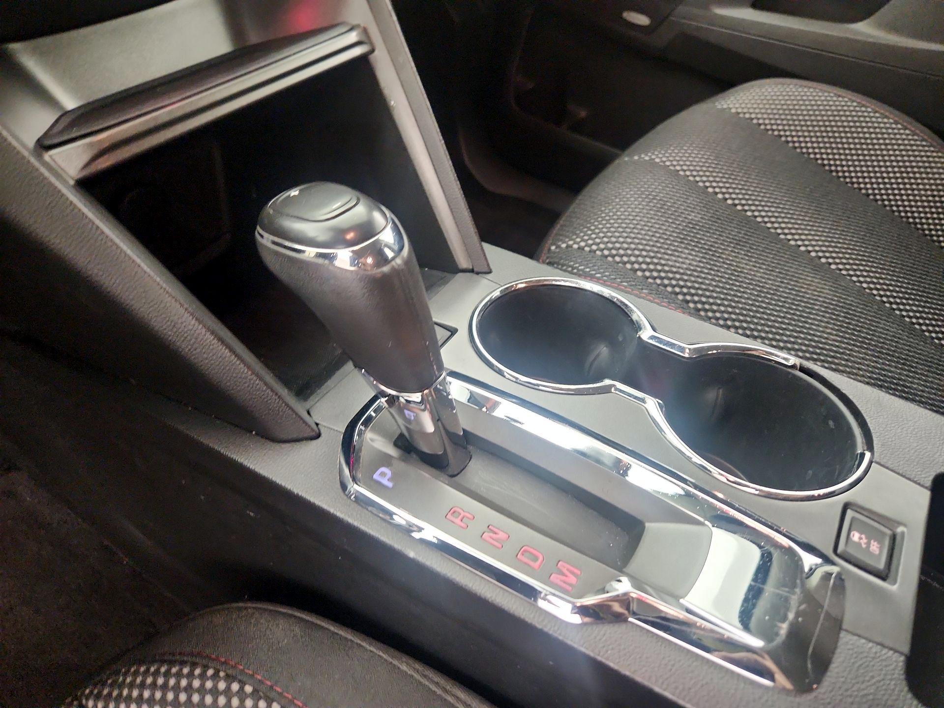 Thumbnail: 2016 GMC Terrain - 18