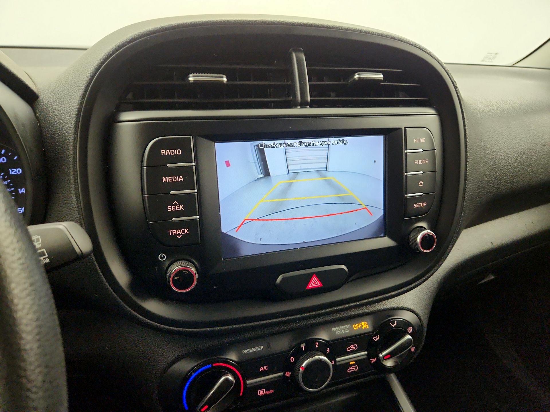 Thumbnail: 2020 Kia Soul - 12