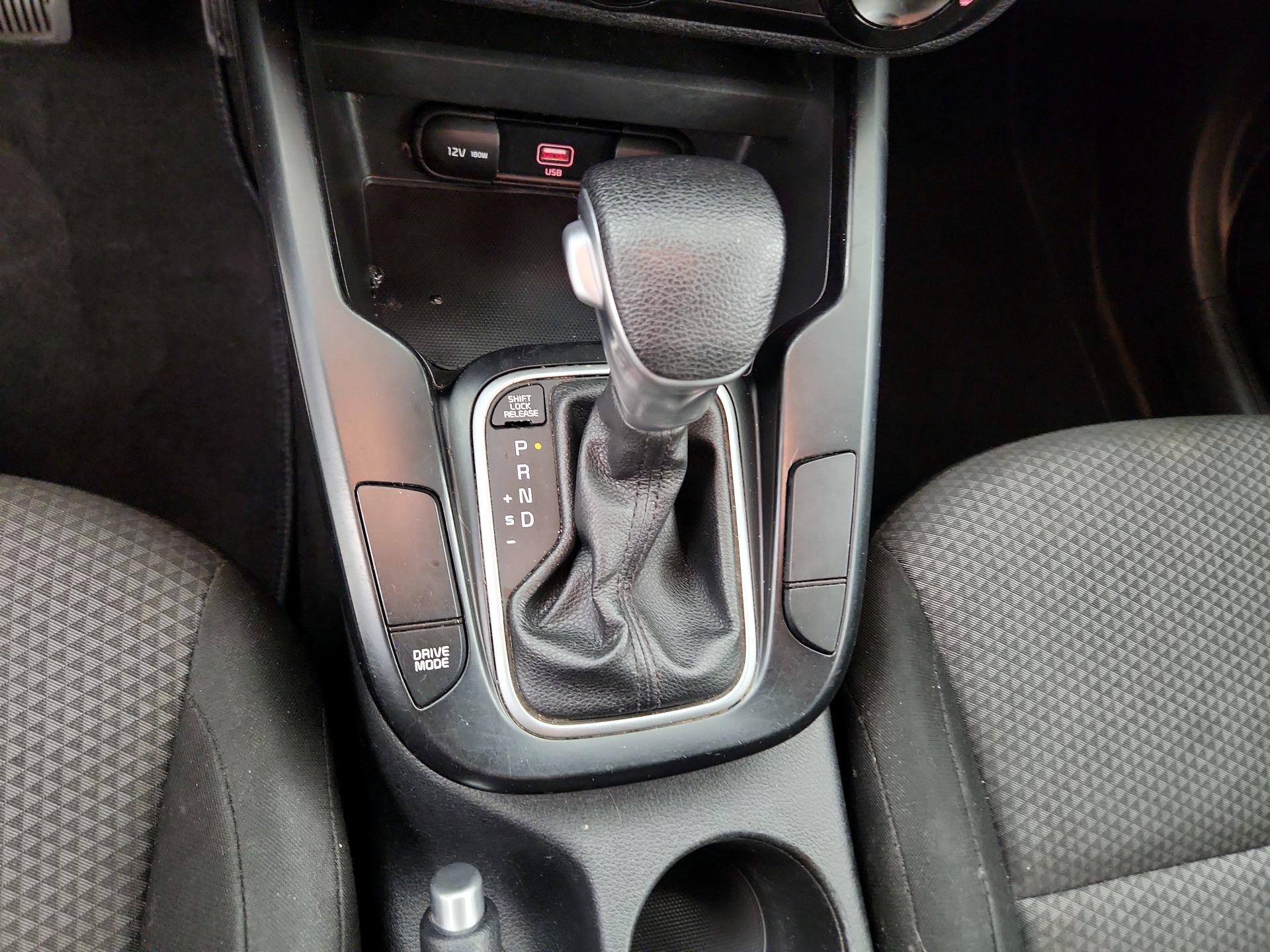 Thumbnail: 2020 Kia Soul - 15