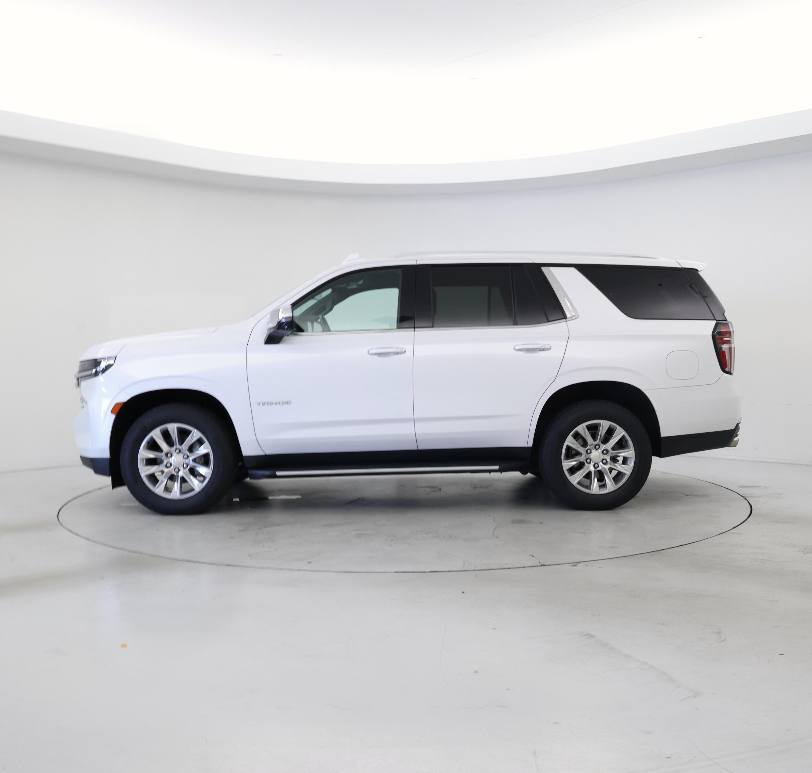 Thumbnail: 2021 Chevrolet Tahoe - 3