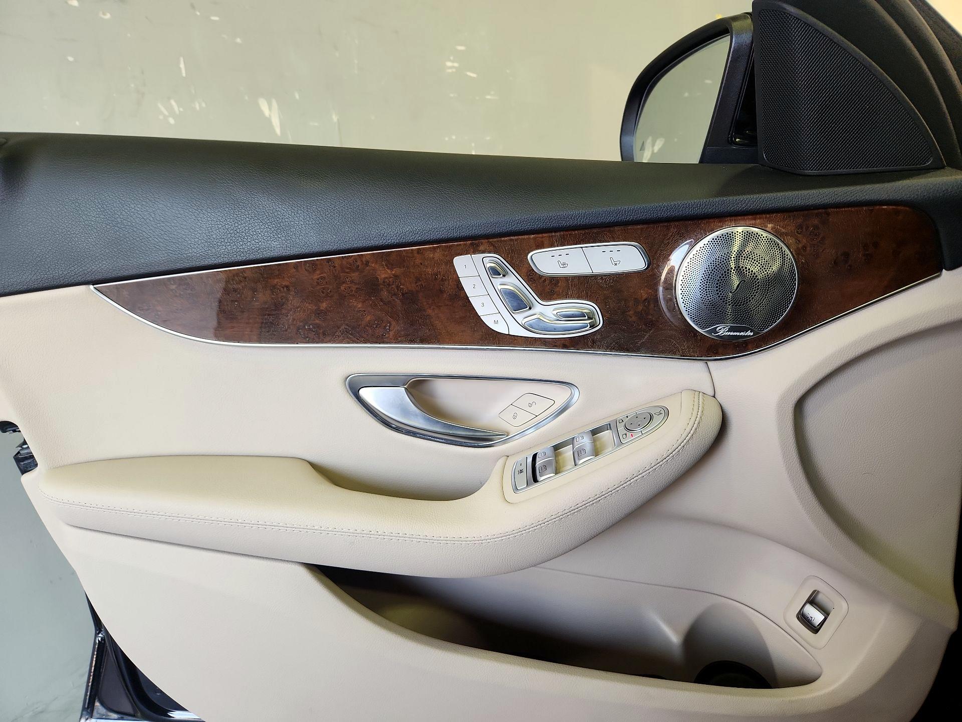 Thumbnail: 2018 Mercedes-Benz C-Class - 12