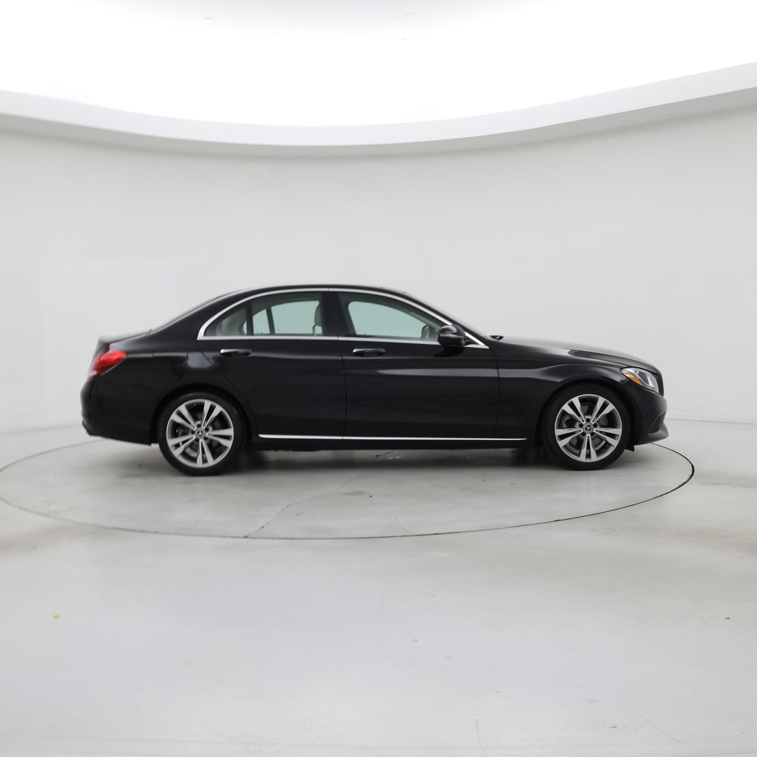 Thumbnail: 2018 Mercedes-Benz C-Class - 7