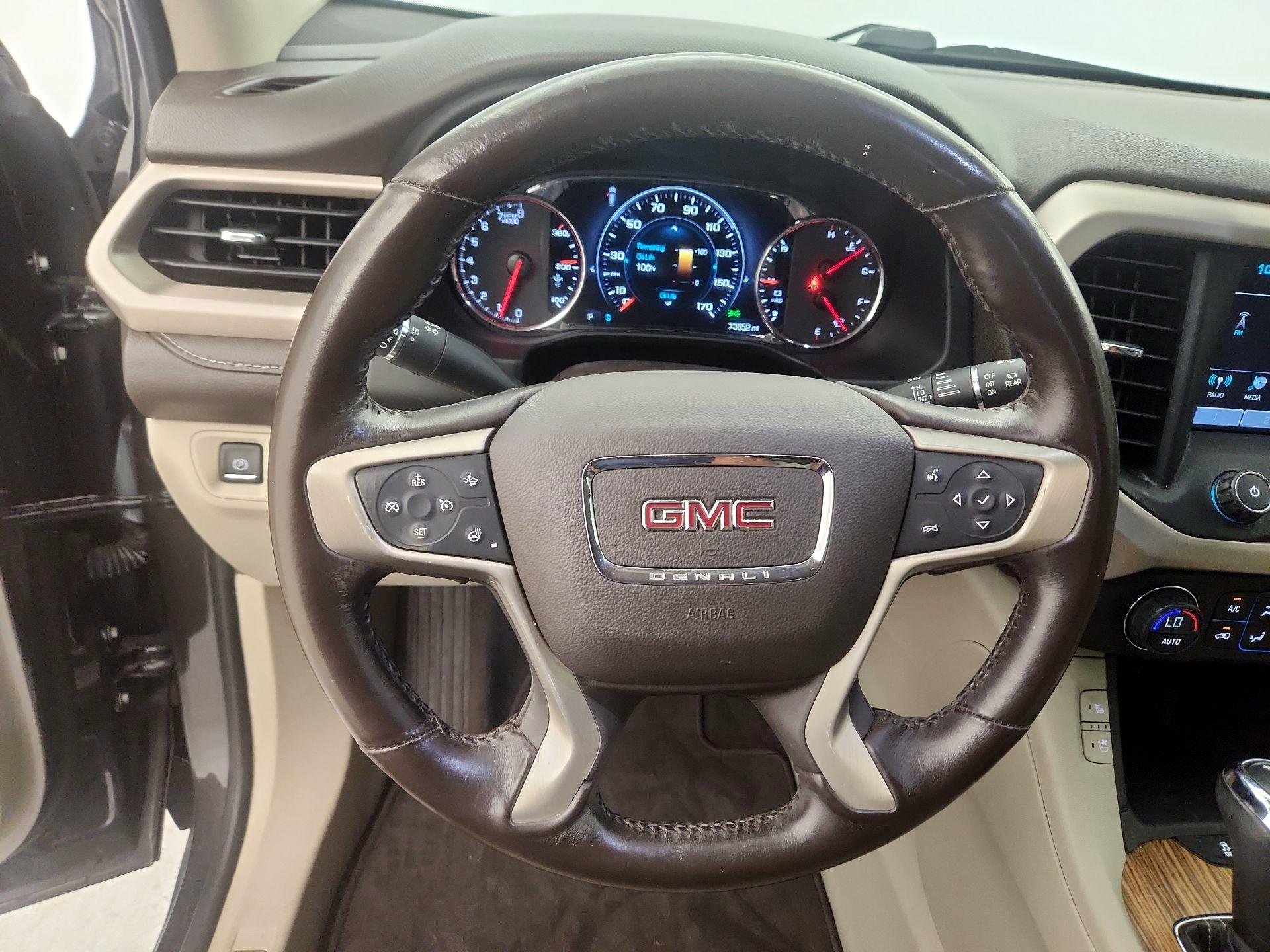 Thumbnail: 2017 GMC Acadia - 10