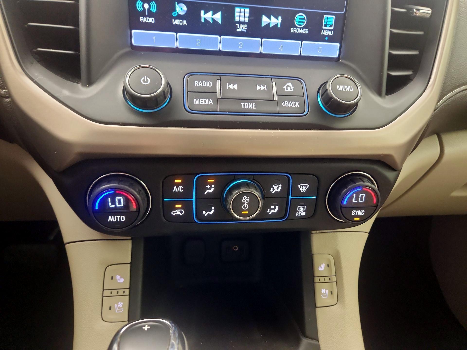 Thumbnail: 2017 GMC Acadia - 16