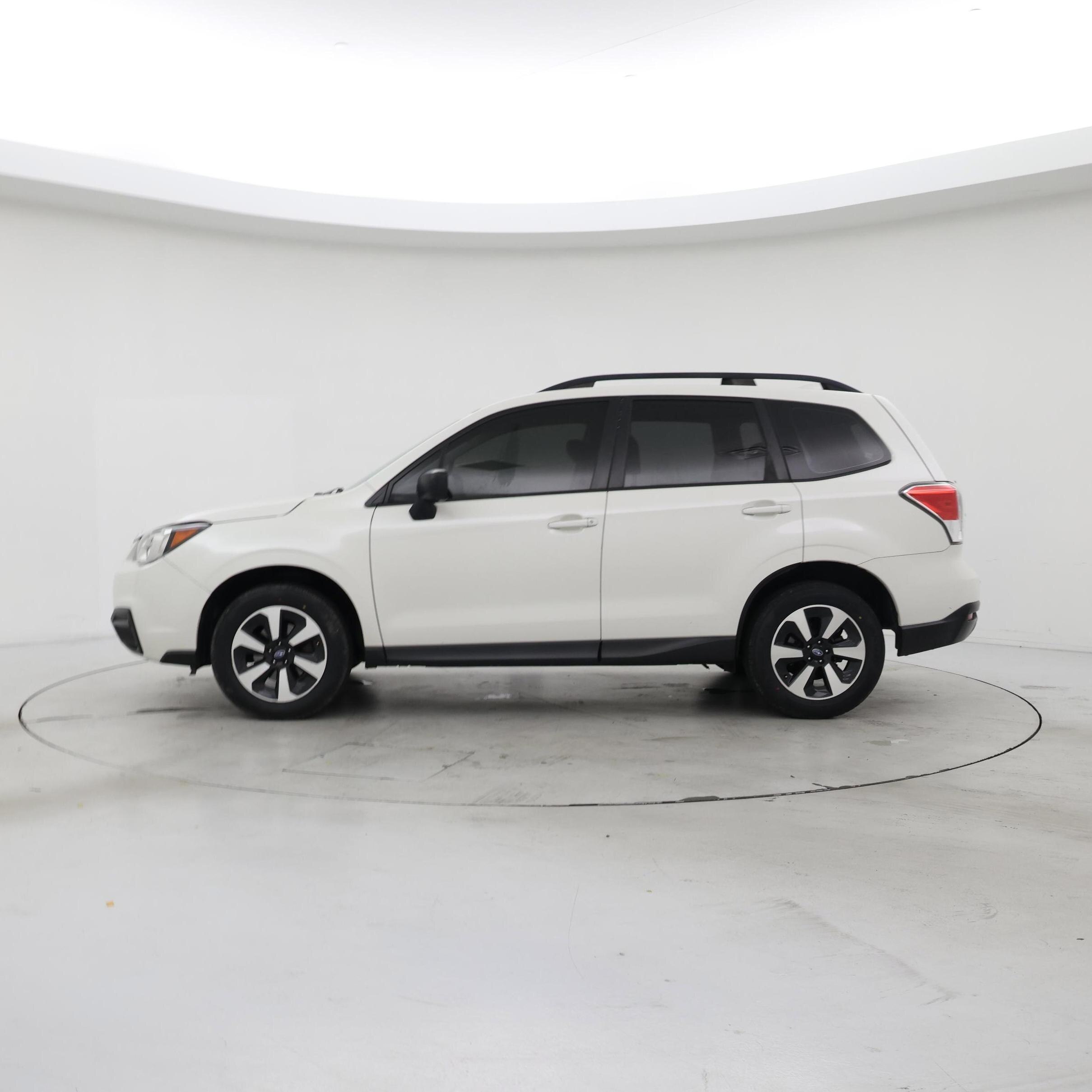 Thumbnail: 2017 Subaru Forester - 3