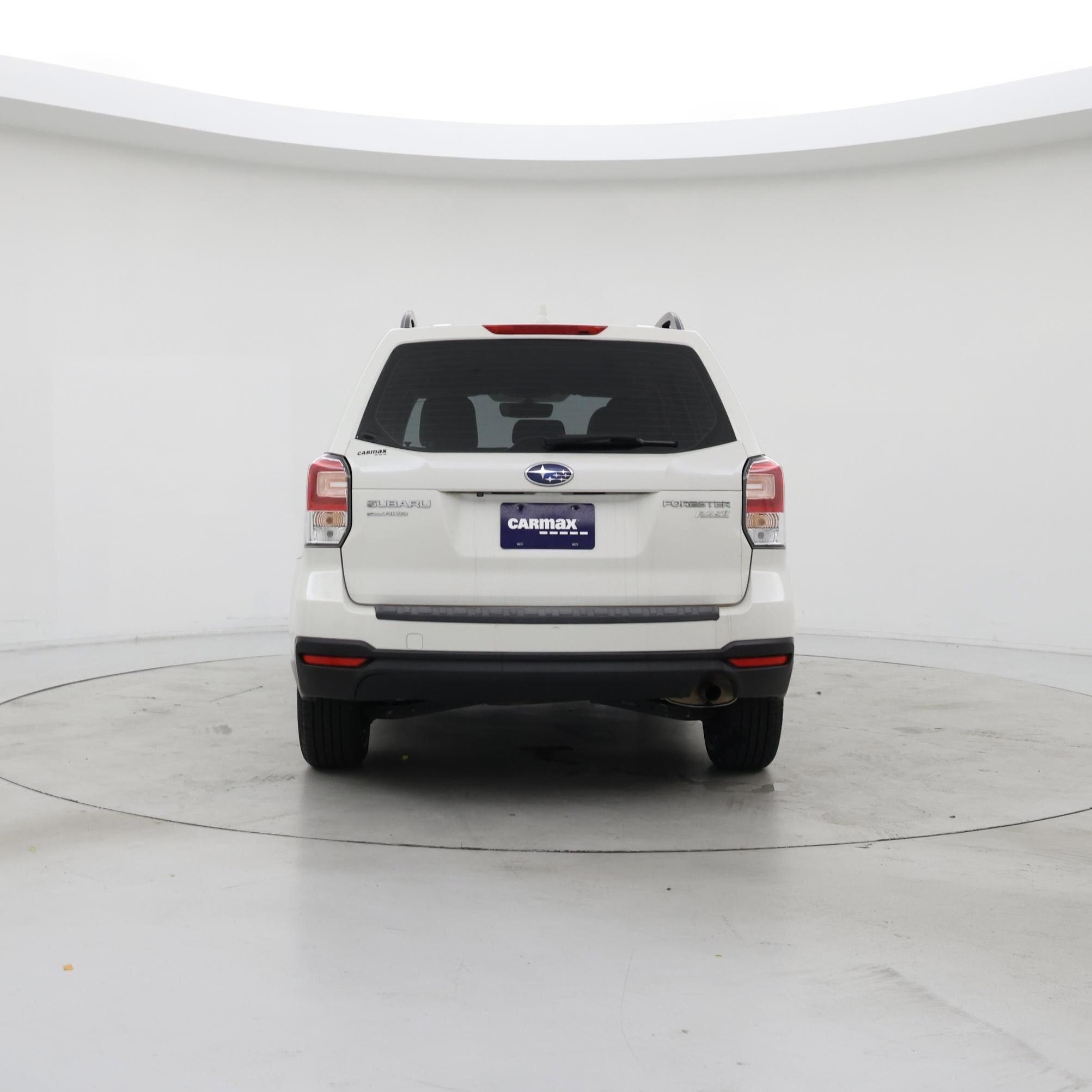 Thumbnail: 2017 Subaru Forester - 6