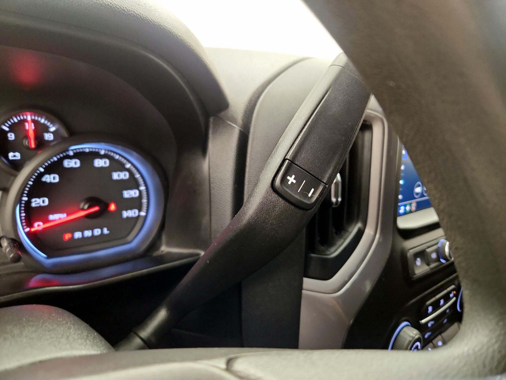 Thumbnail: 2019 Chevrolet Silverado 1500 - 17