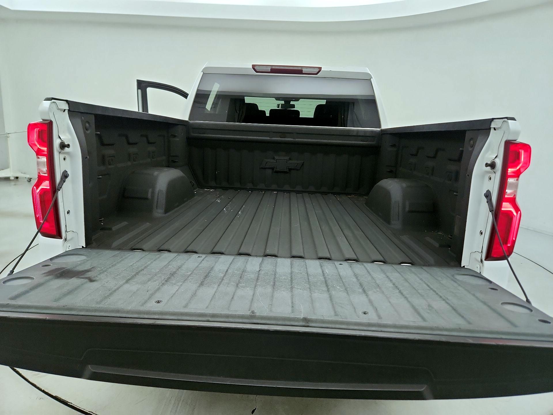 Thumbnail: 2019 Chevrolet Silverado 1500 - 20