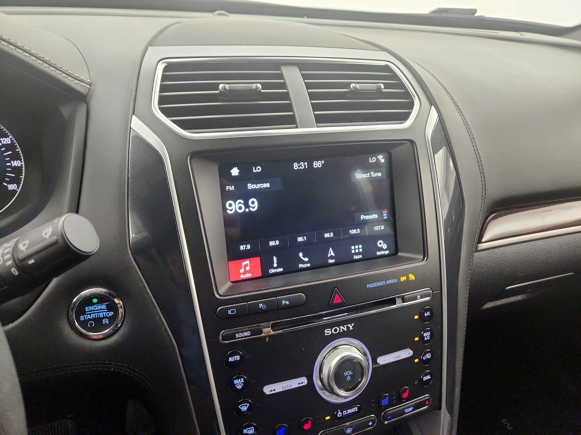 Thumbnail: 2018 Ford Explorer - 15