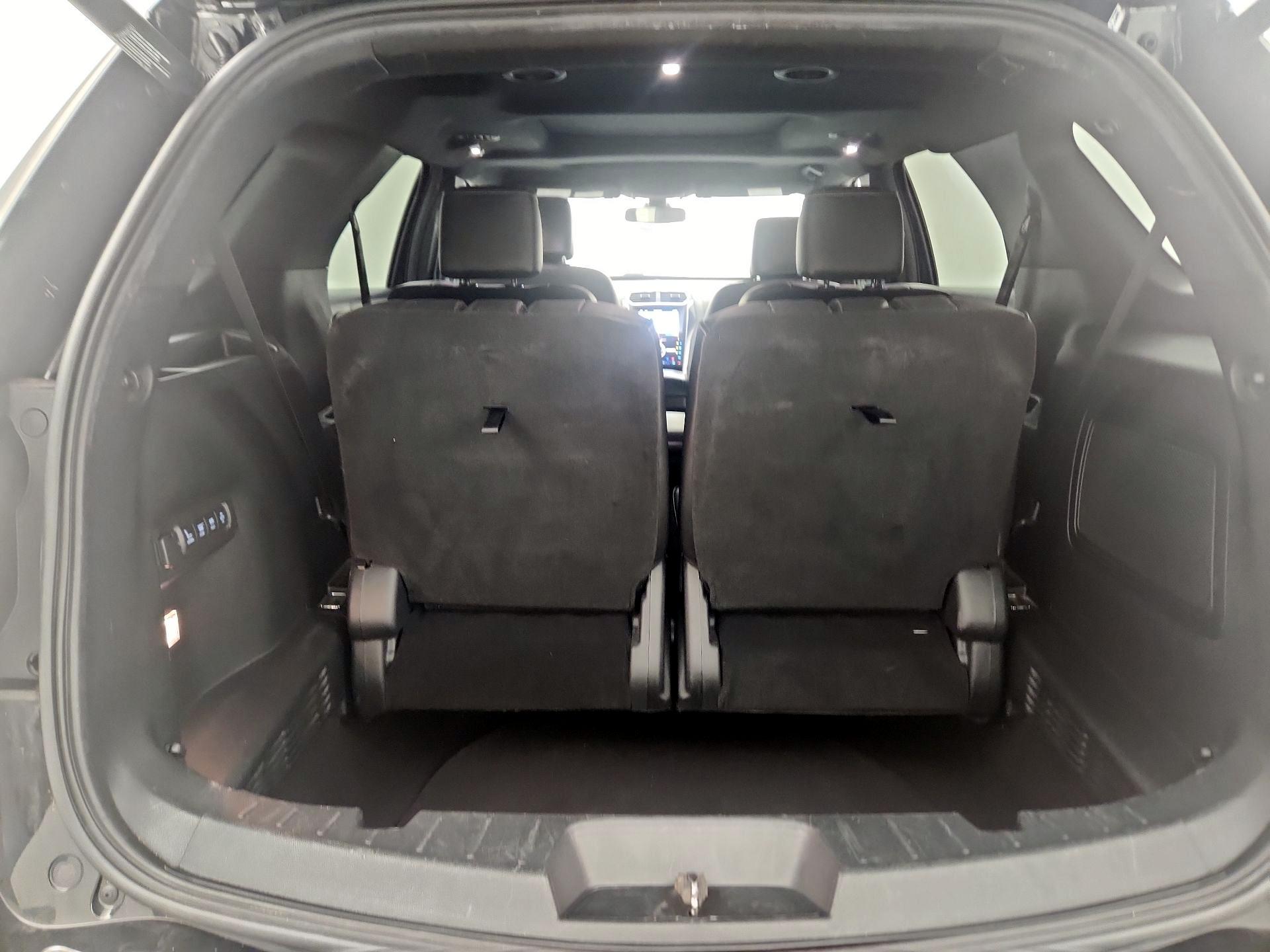 Thumbnail: 2018 Ford Explorer - 20