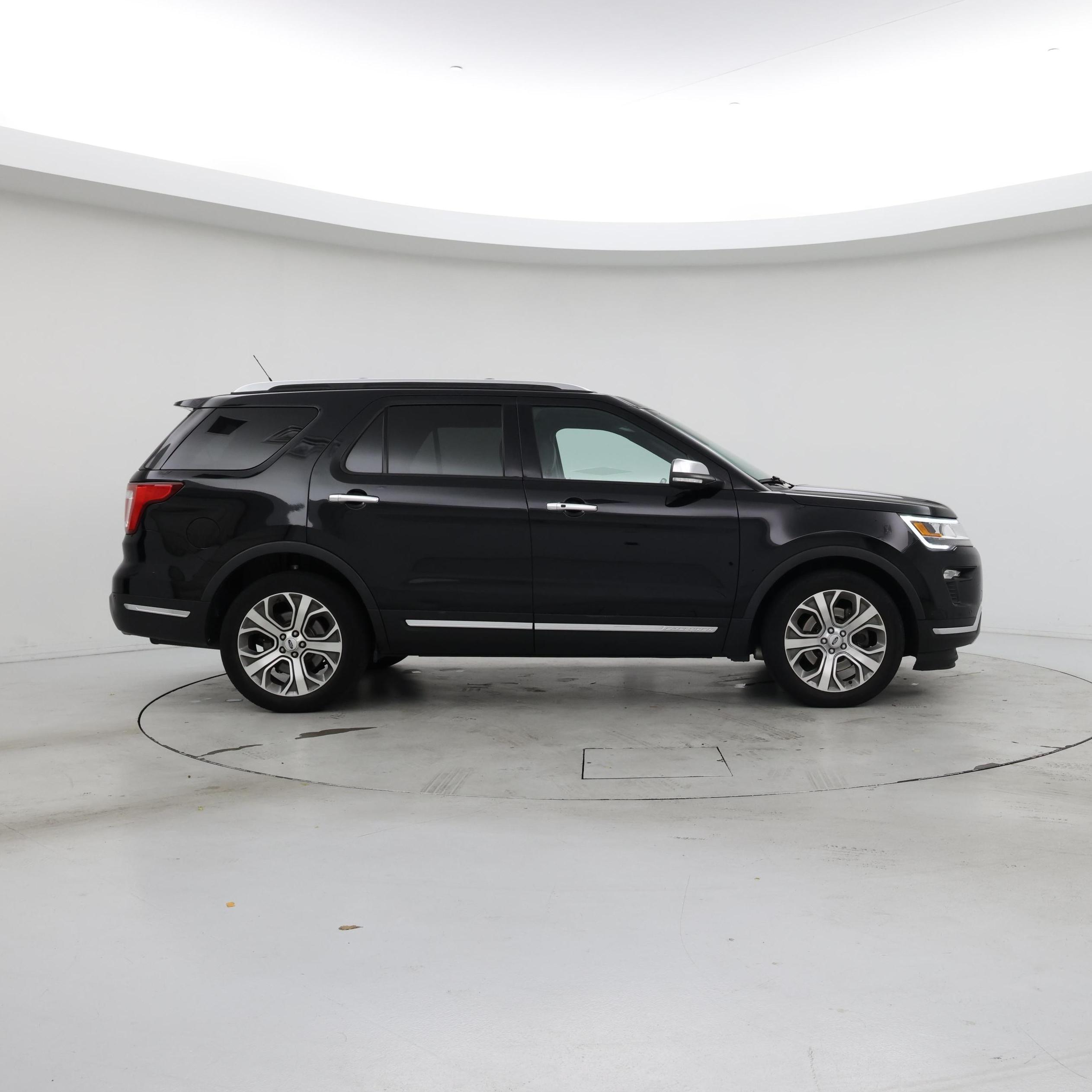 Thumbnail: 2018 Ford Explorer - 7