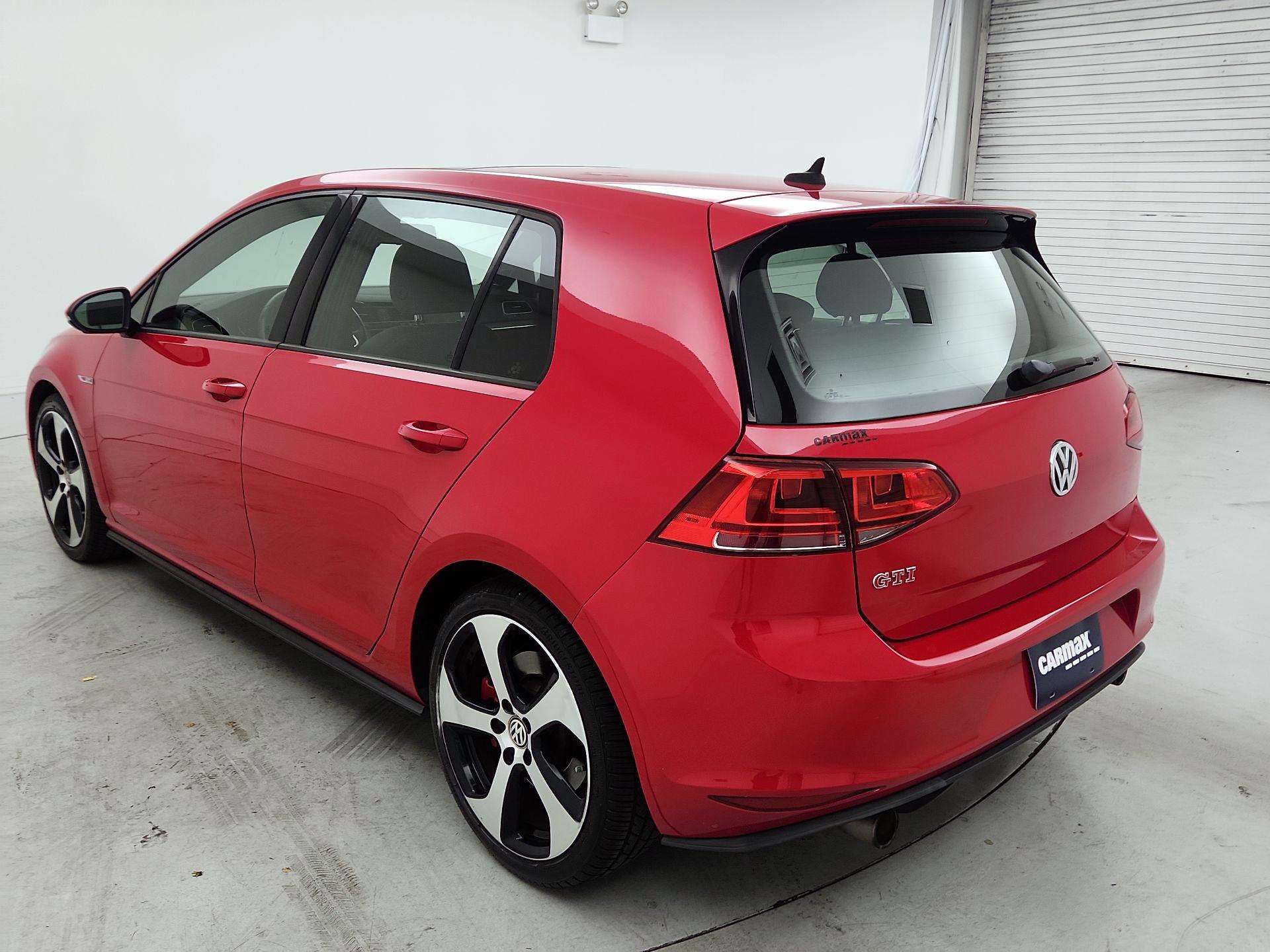 Thumbnail: 2017 Volkswagen Golf - 7